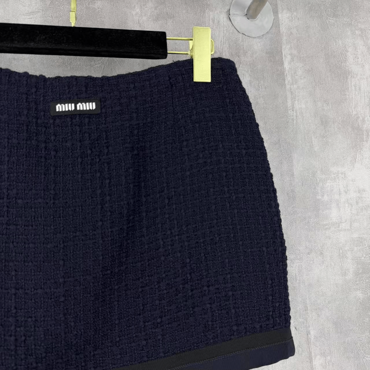 Miu Miu Miumiu Navy Gold-Button Wool Tweed Skirt Size 38" / US 16 / IT 52 - 2 Thumbnail