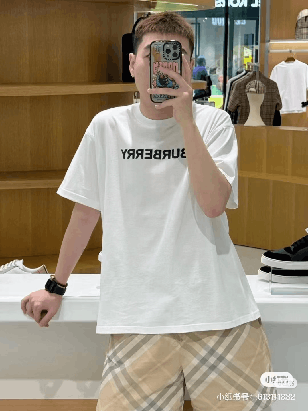 Burberry Burberry Chest Logo Short Sleeve T-shirt Size US L / EU 52-54 / 3 - 4 Thumbnail