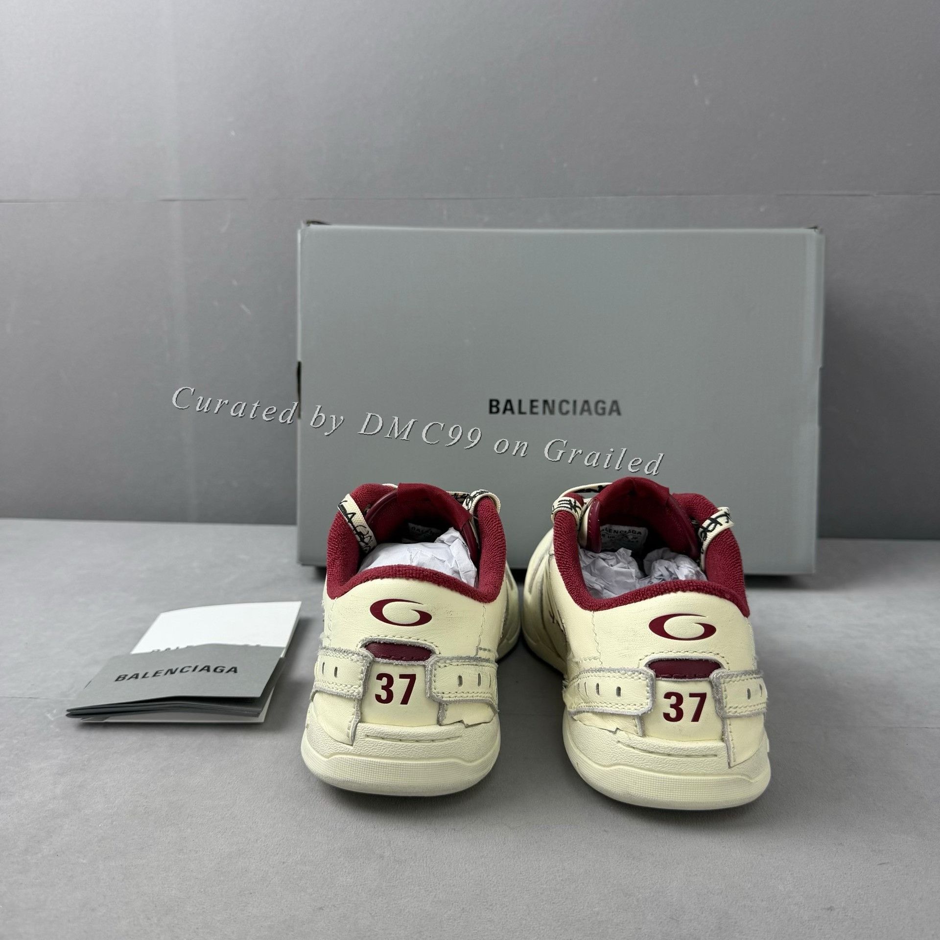 Balenciaga Balenciaga Hamptons Worn-Out Sneakers Size US 6 / IT 36 - 4 Thumbnail