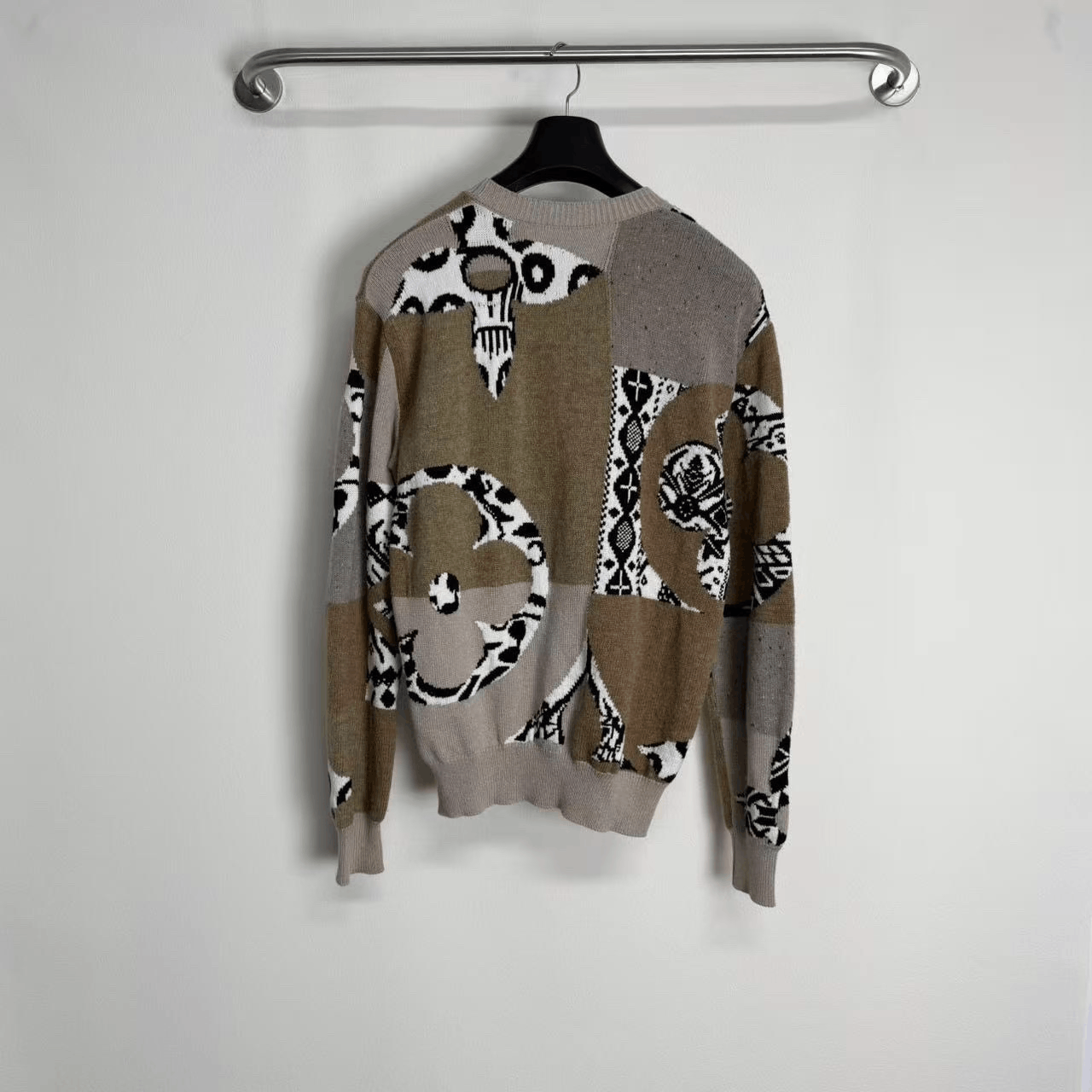Louis Vuitton Louis Vuitton Wool Sweater Size XS / US 0-2 / IT 36-38 - 2 Thumbnail