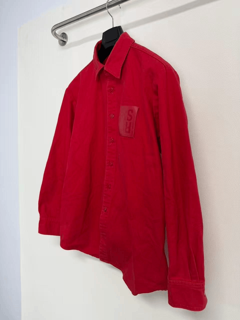 Raf Simons Raf Simons Red Leather Patch Oversized Denim Shirt Size US S / EU 44-46 / 1 - 2 Thumbnail