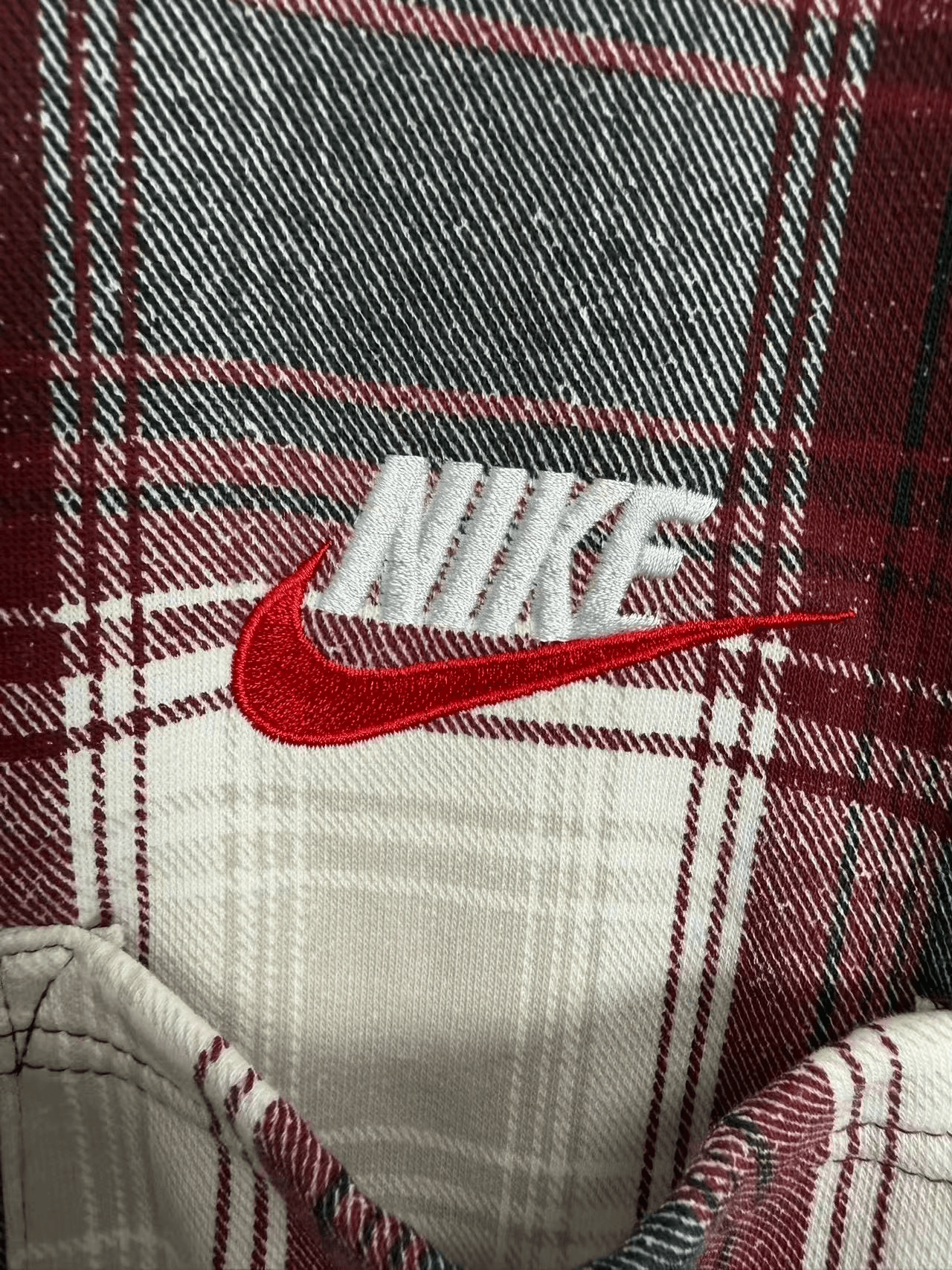 Supreme Supreme Nike Collaboration Plaid Hooded Shirt Size US L / EU 52-54 / 3 - 4 Thumbnail