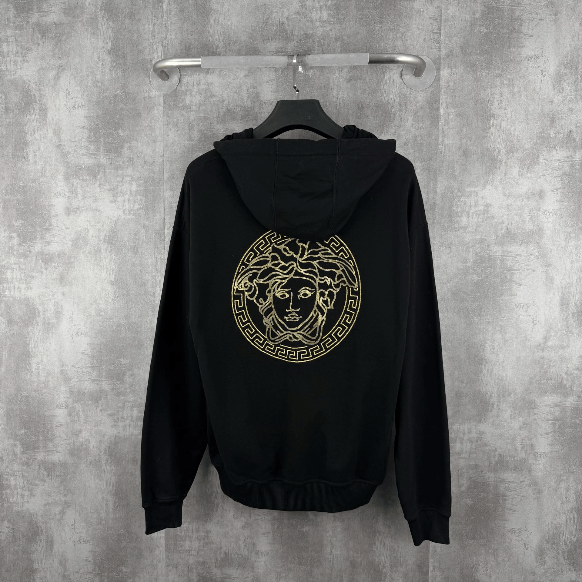 Fendi Fendi Versace Gold Logo Hoodie Size US M / EU 48-50 / 2 - 2 Thumbnail