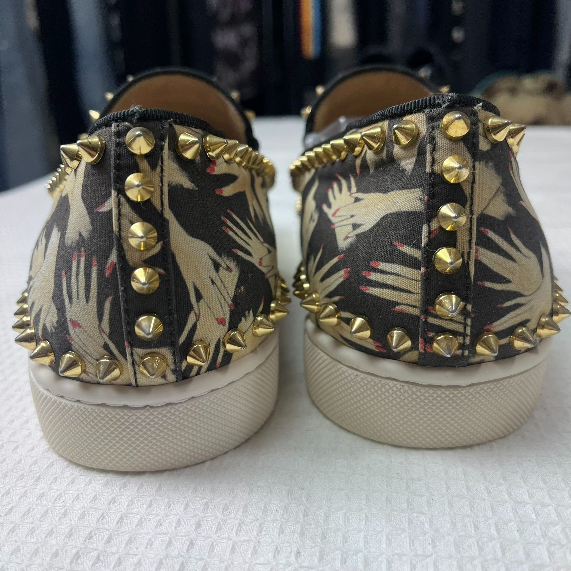 Christian Louboutin Christian Louboutin CL Studded Shoes Size 40 Size US 7 / EU 40 - 6 Thumbnail