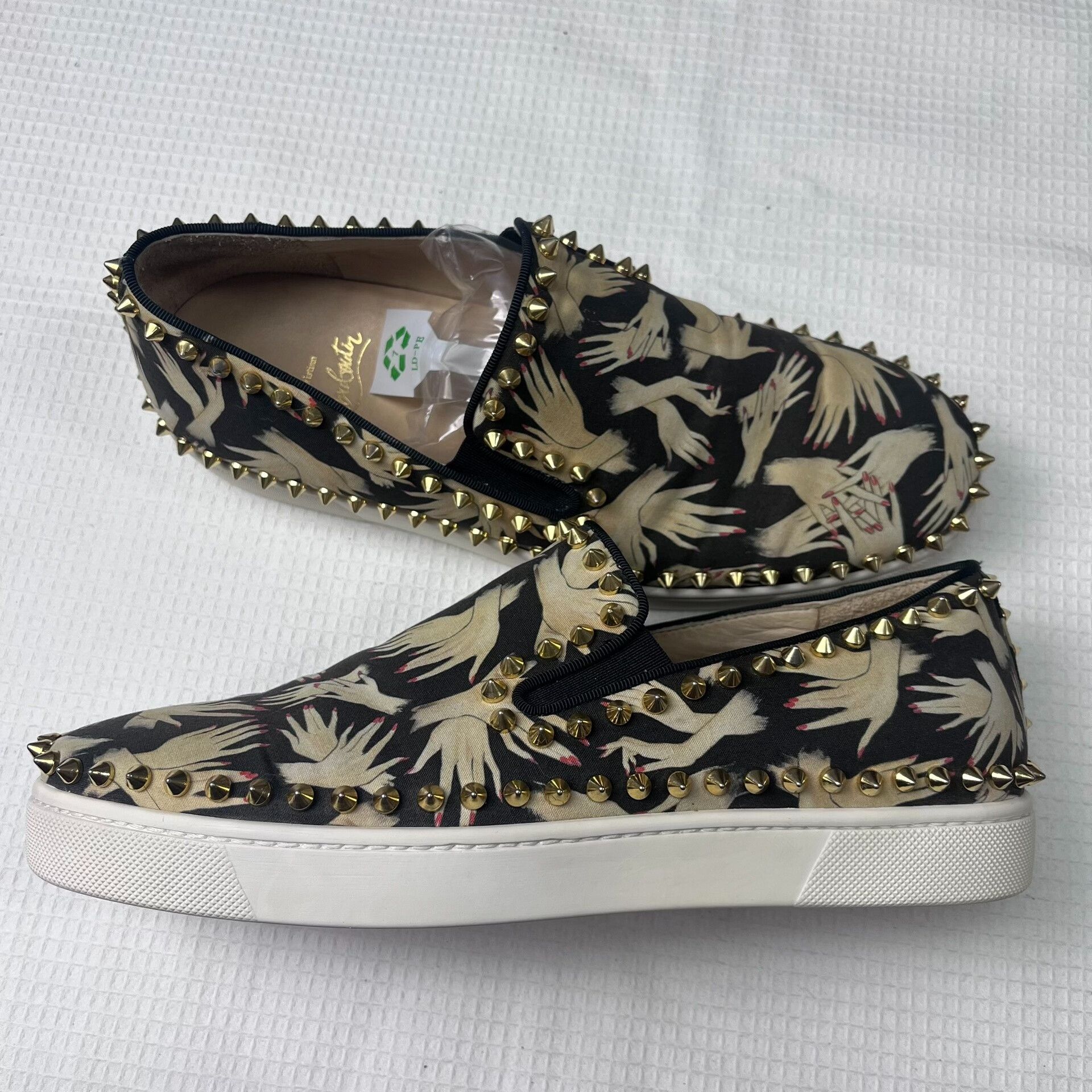 Christian Louboutin Christian Louboutin CL Studded Shoes Size 40 Size US 7 / EU 40 - 3 Thumbnail