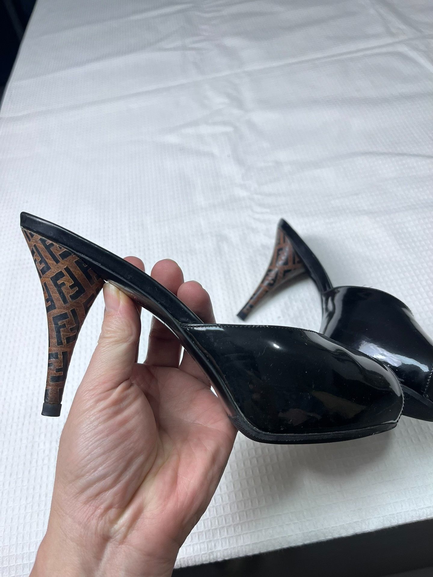 Fendi Fendi Black Peep-Toe High Heels 35 Size US 4 / IT 34 - 2 Thumbnail