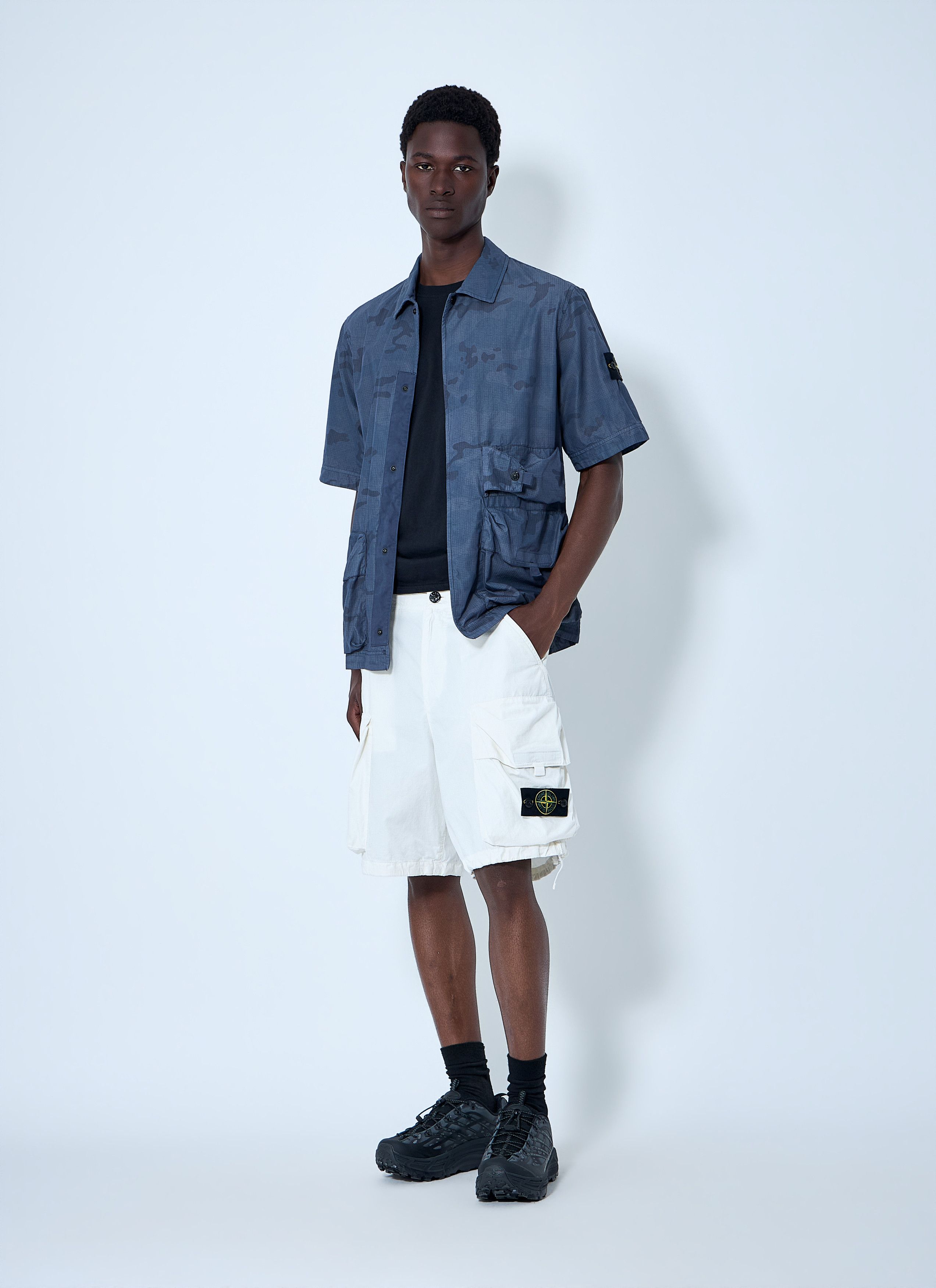 Stone Island Short-Sleeve Overshirt with Flap Pockets Size US L / EU 52-54 / 3 - 2 Thumbnail