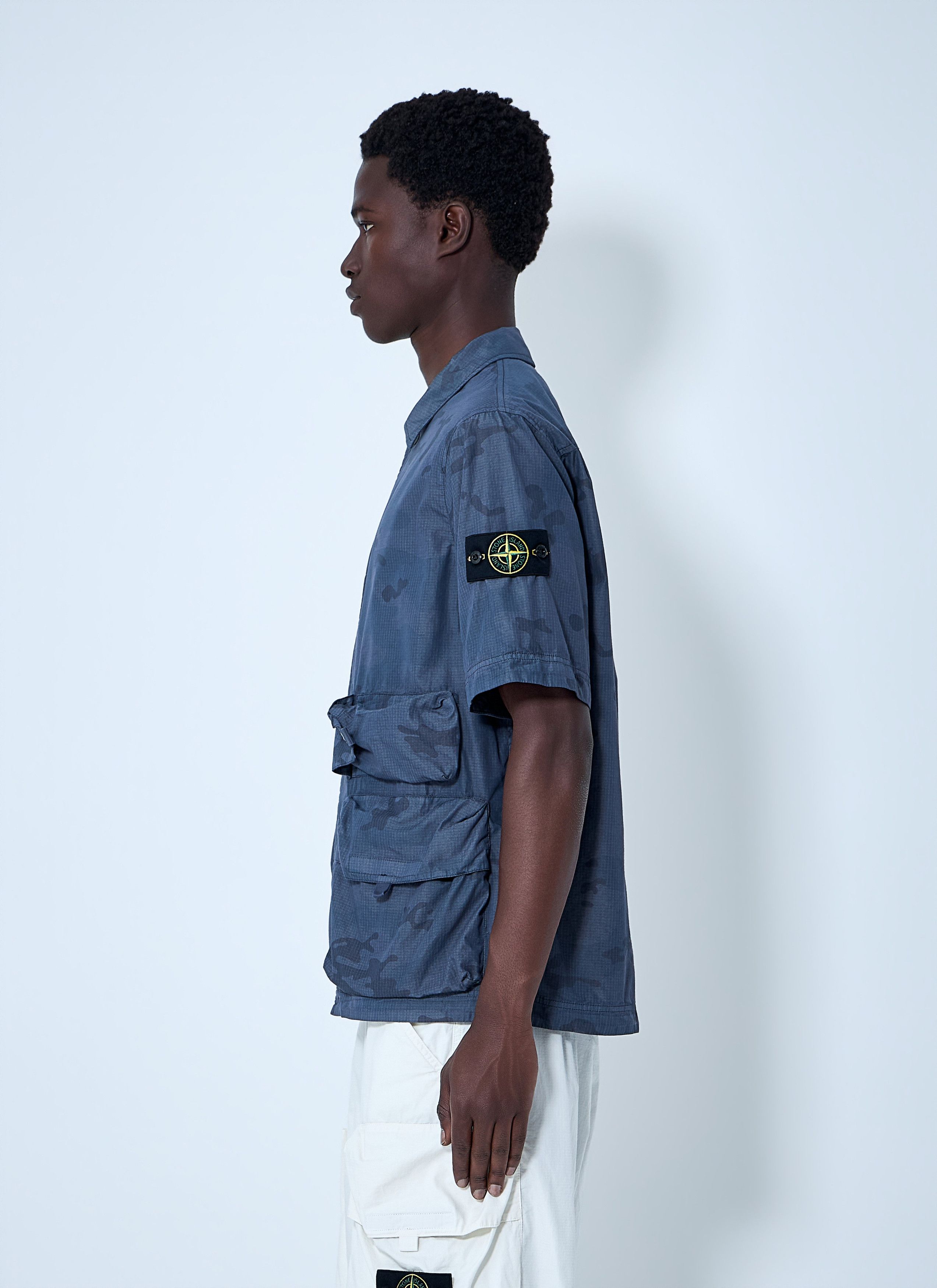 Stone Island Short-Sleeve Overshirt with Flap Pockets Size US S / EU 44-46 / 1 - 3 Thumbnail