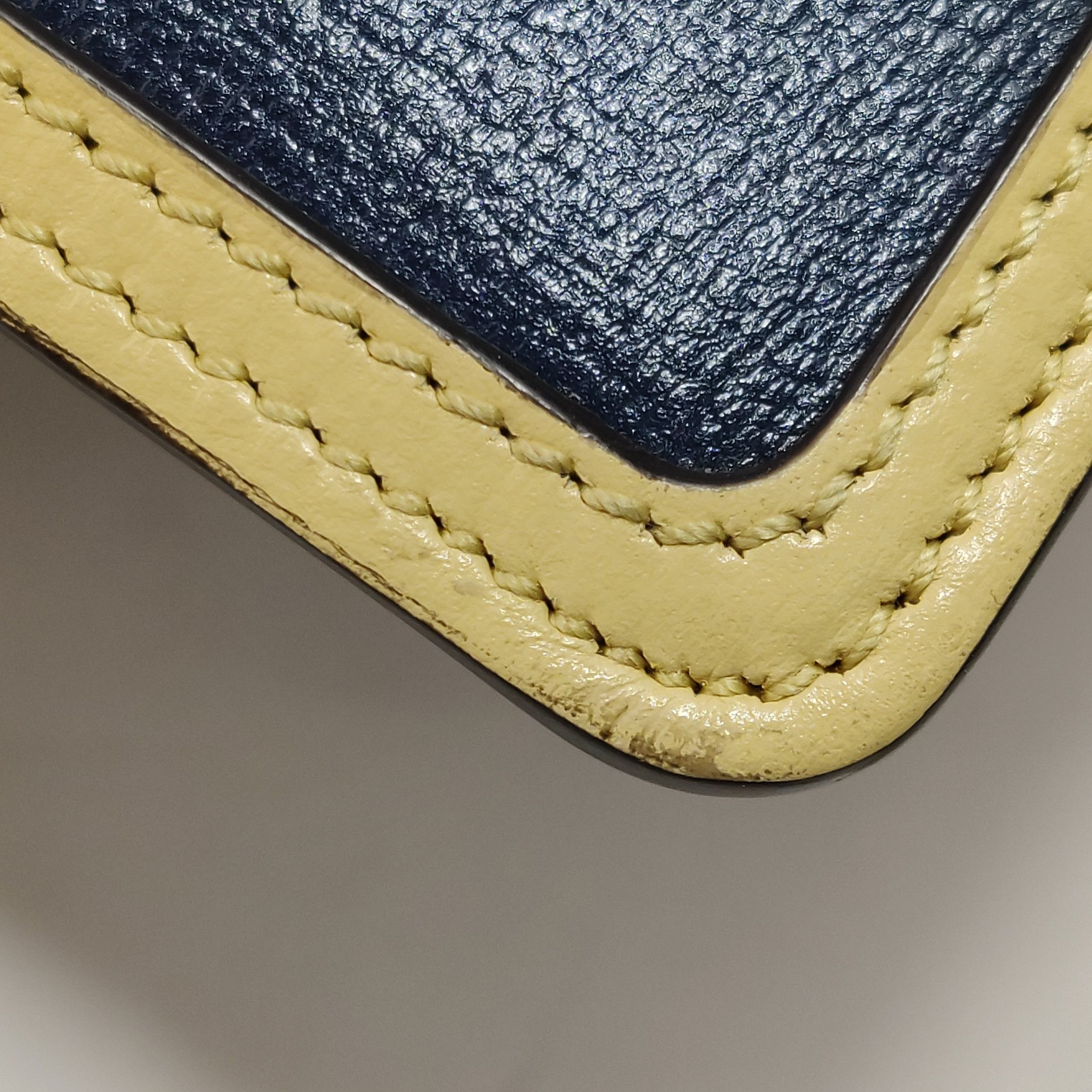 Gucci Gucci Women os Crossbody Bags Size ONE SIZE - 16 Thumbnail