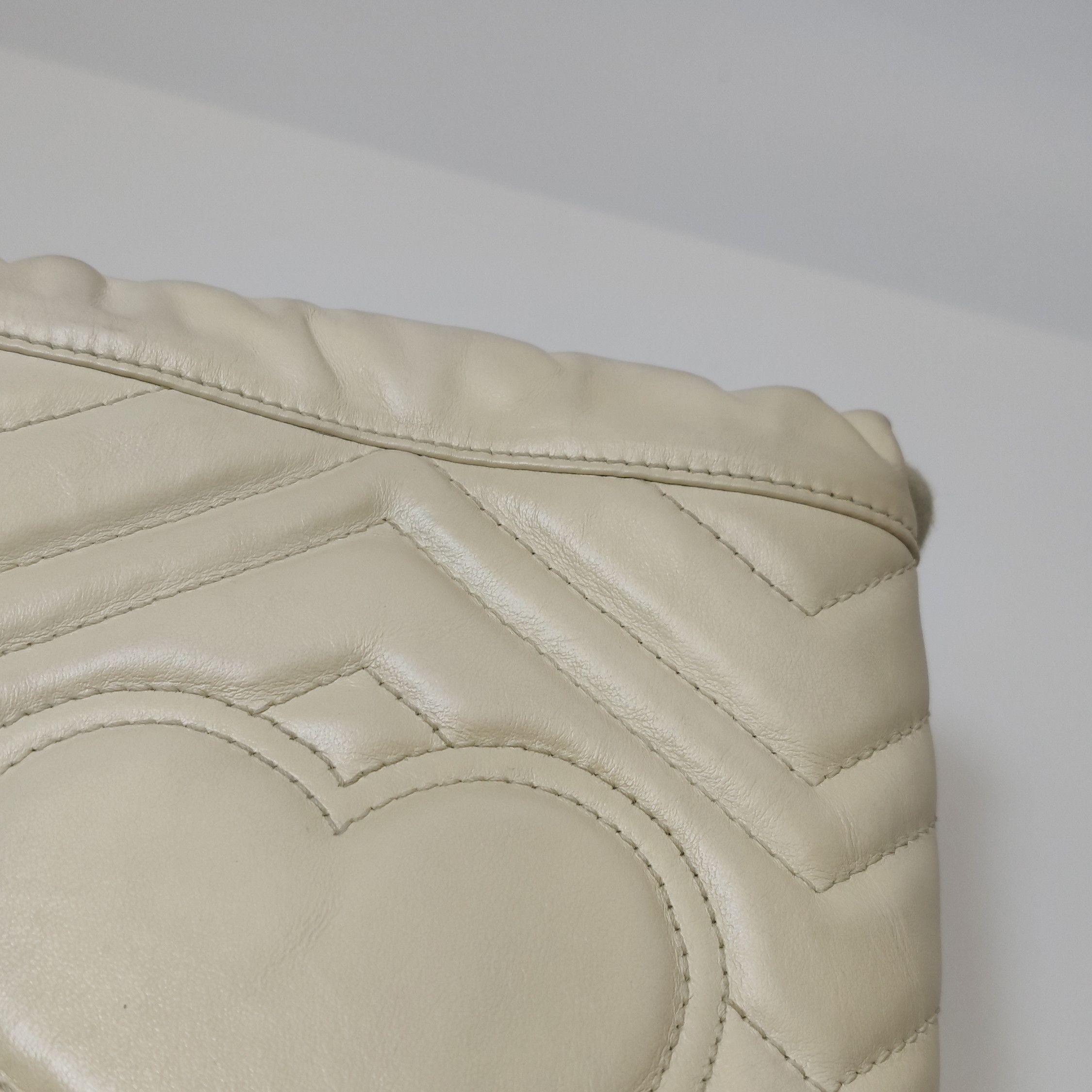Gucci Gucci Women os Crossbody Bags Size ONE SIZE - 18 Thumbnail