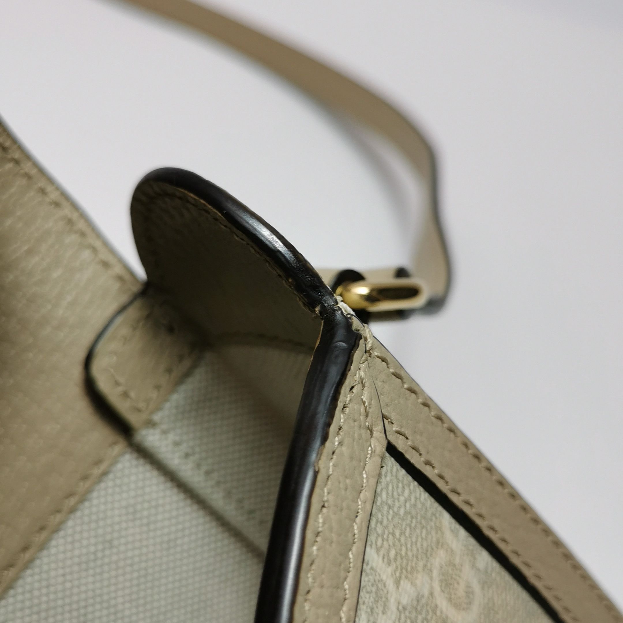 Gucci Gucci Women os Crossbody Bags Size ONE SIZE - 25 Thumbnail