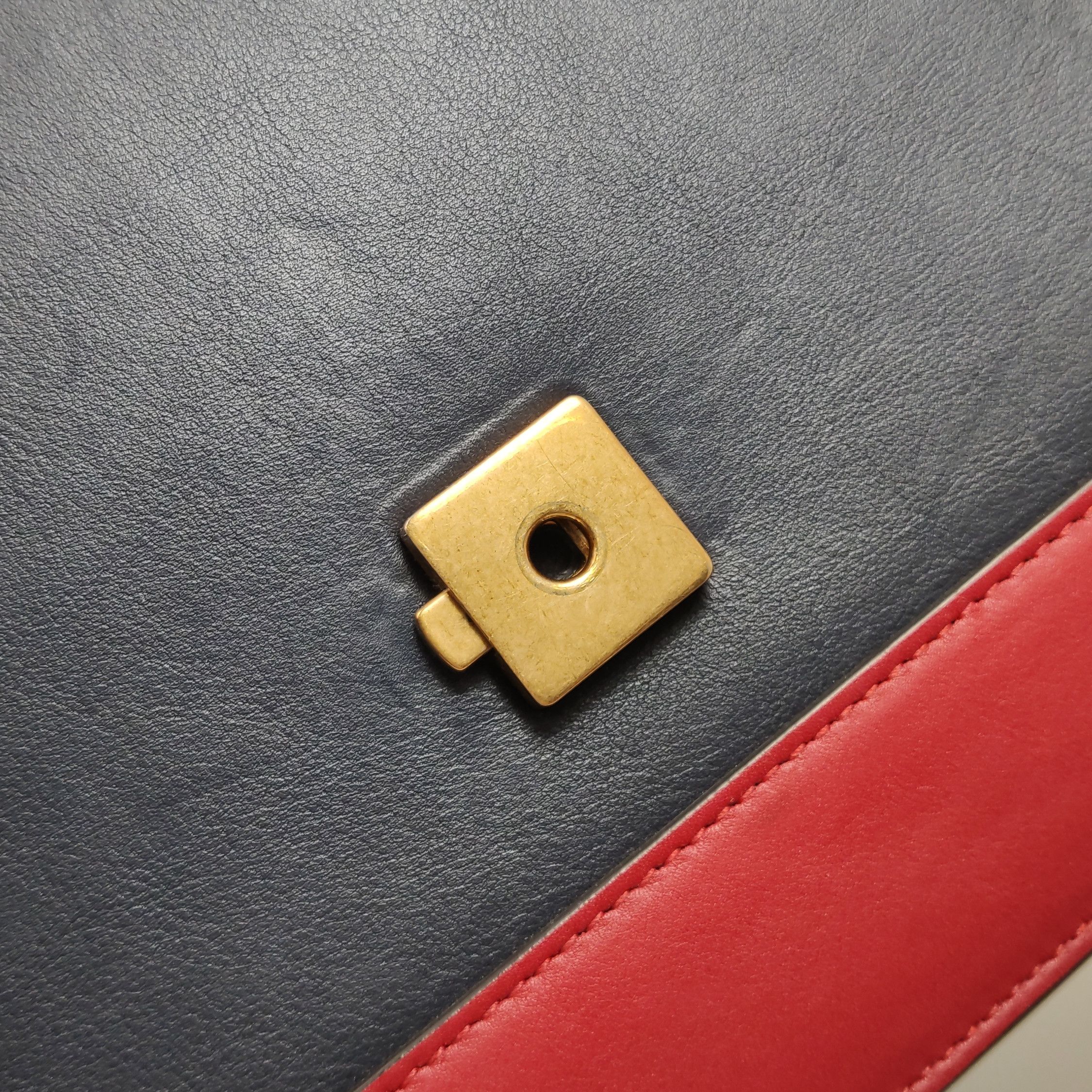 Gucci Gucci Women os Crossbody Bags Size ONE SIZE - 11 Thumbnail