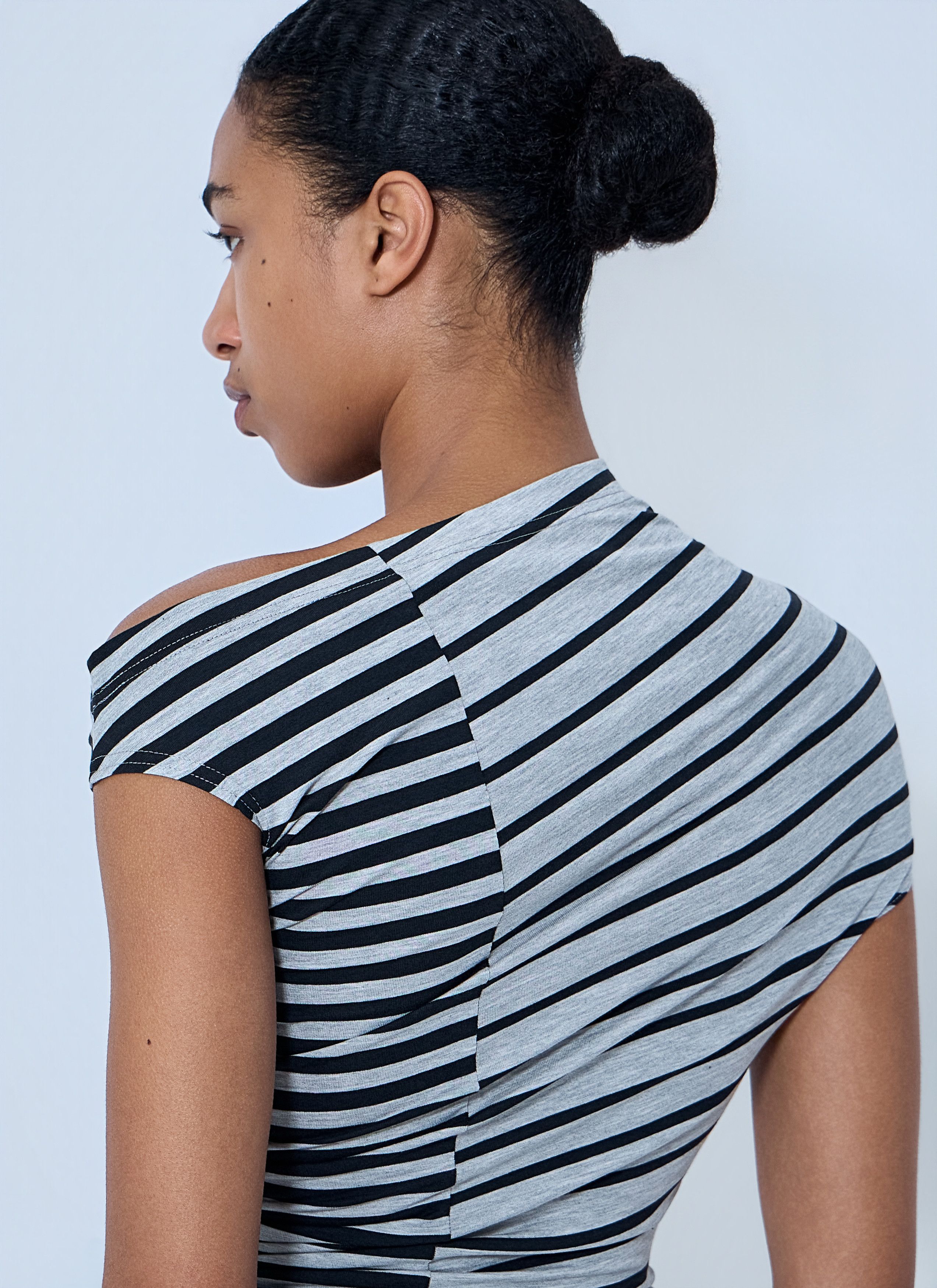 Vaquera Asymmetrical Striped Top with Floral Appliqué Size M / US 6-8 / IT 42-44 - 6 Thumbnail
