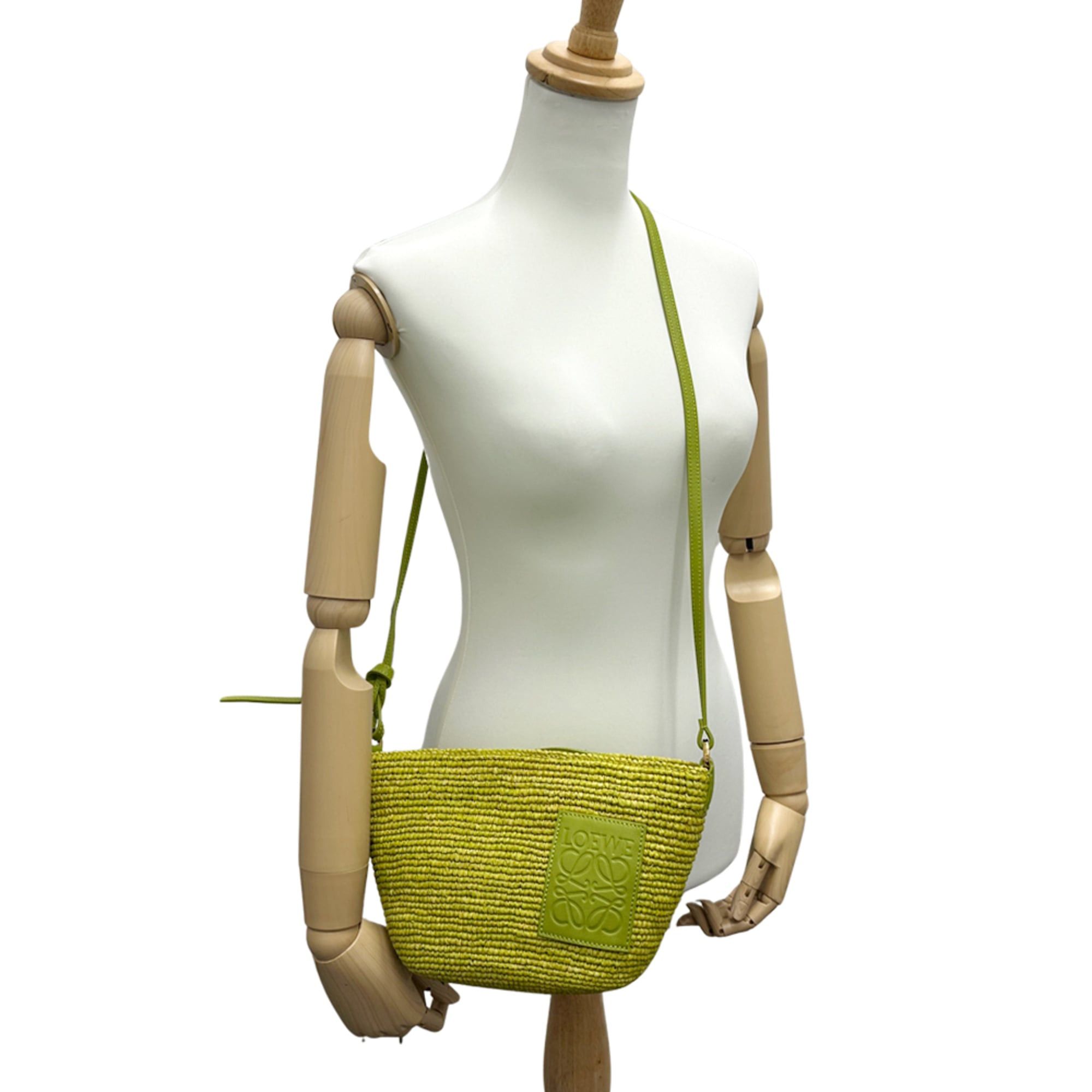 Loewe Loewe handbag for women, Anagram design, shoulder bag, raffia leather, green, crossbody bag. Size ONE SIZE - 7 Thumbnail