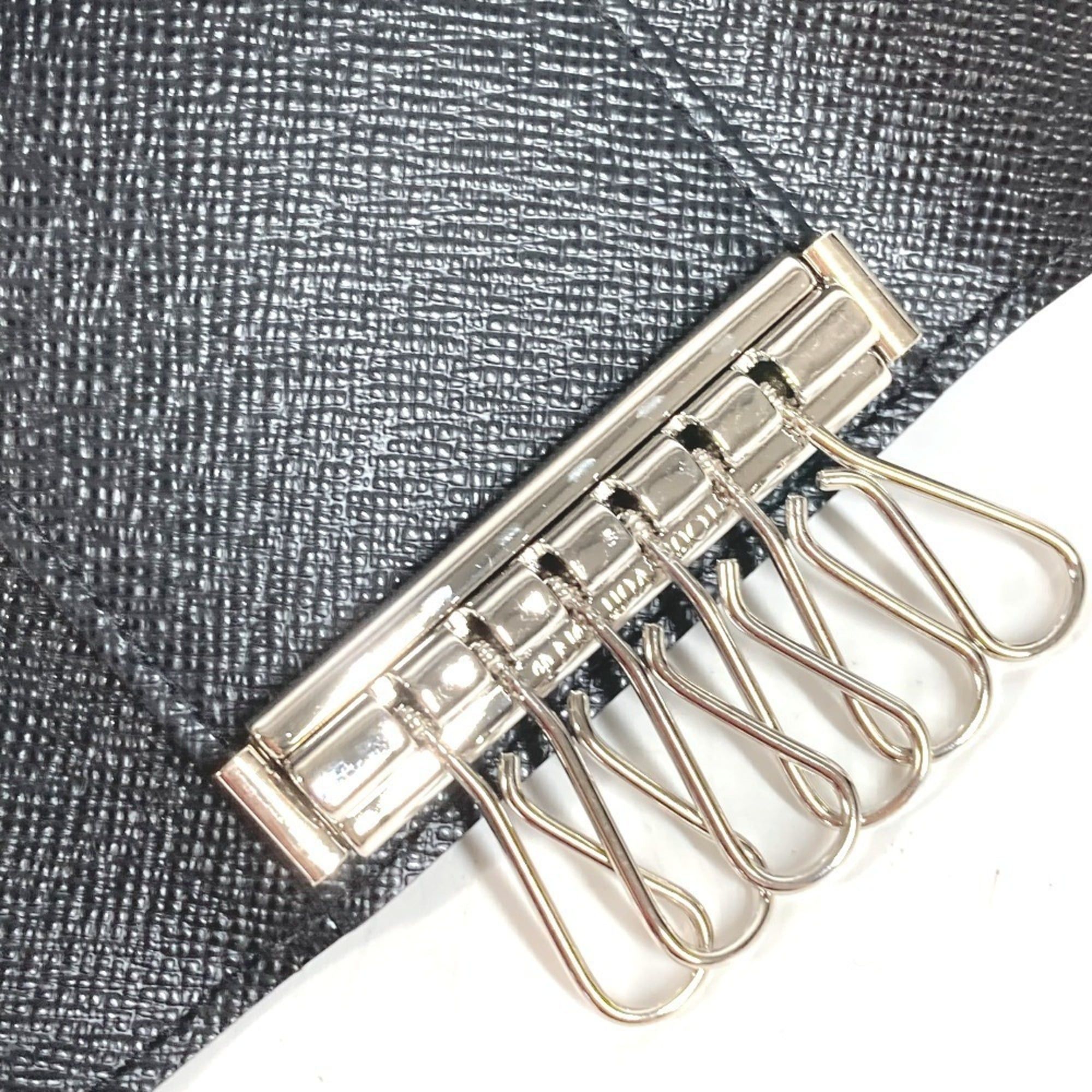 Louis Vuitton LOUIS VUITTON N62662 Damier Graphite Multicles 6 Key Case (6-ring key holder) - Canvas Men's & Women's Black Size ONE SIZE - 9 Thumbnail