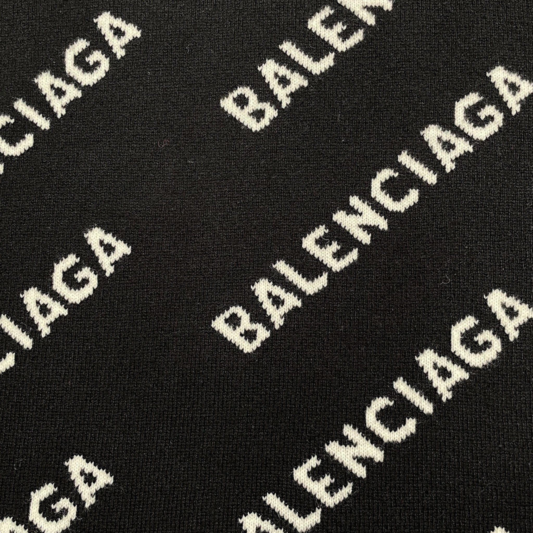 Balenciaga All Over Print Oversized Crewneck Sweater Black Size US XL / EU 56 / 4 - 3 Thumbnail