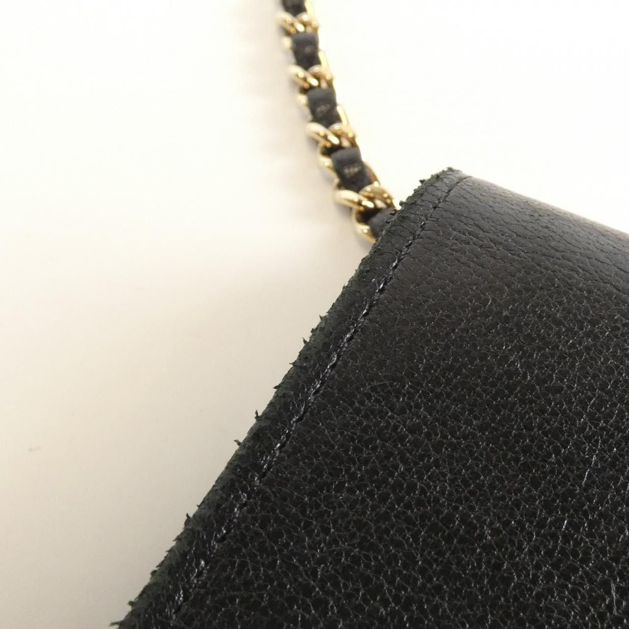 Chanel Chanel Chanel Lambskin Chain Wallet Leather Short Wallet DUTY FREE for USA Size ONE SIZE - 5 Thumbnail