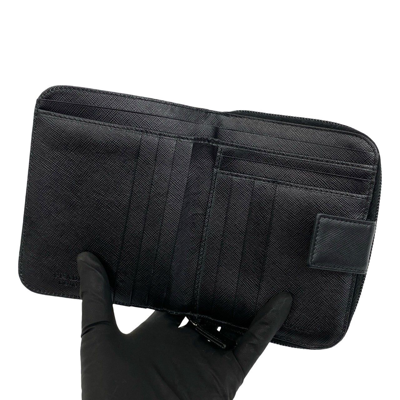Prada Prada Prada Leather Bifold Wallet Leather Short Wallet DUTY FREE for USA Size ONE SIZE - 8 Thumbnail