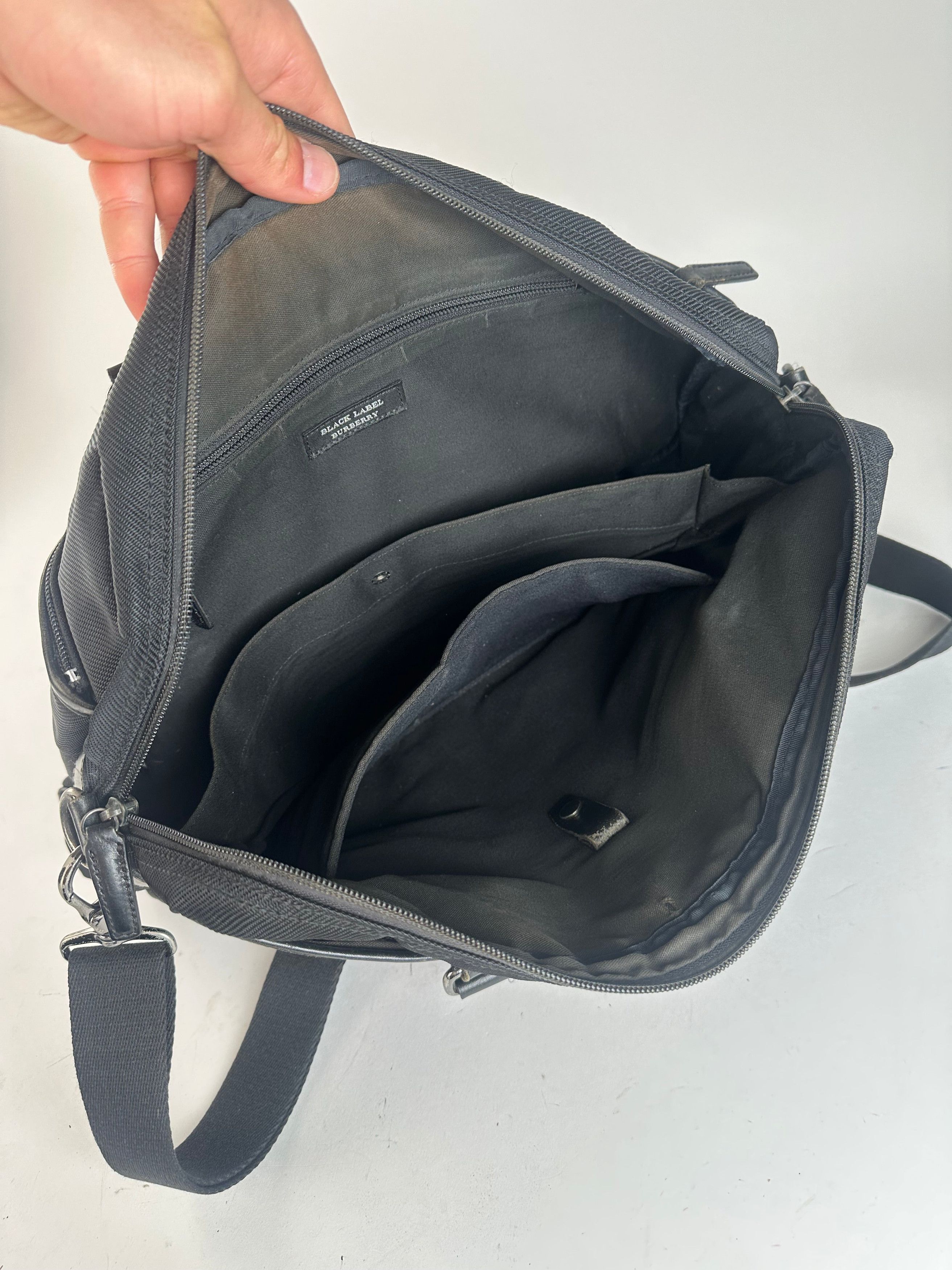 Burberry Black Nylon Briefcase with Multiple Compartments Size ONE SIZE - 3 Thumbnail