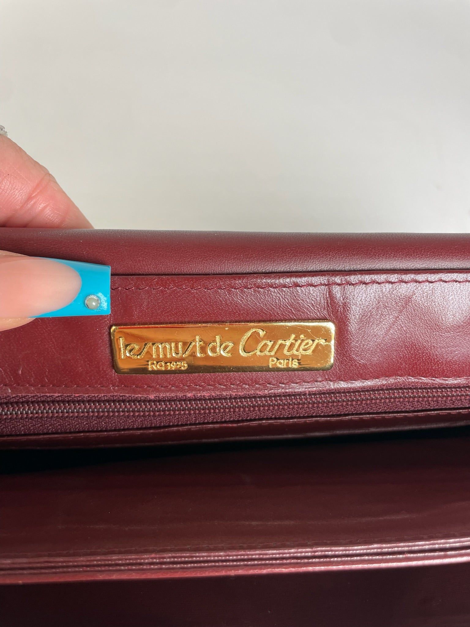 Cartier Vintage Leather Clutch Bag Burgundy Size ONE SIZE - 3 Thumbnail