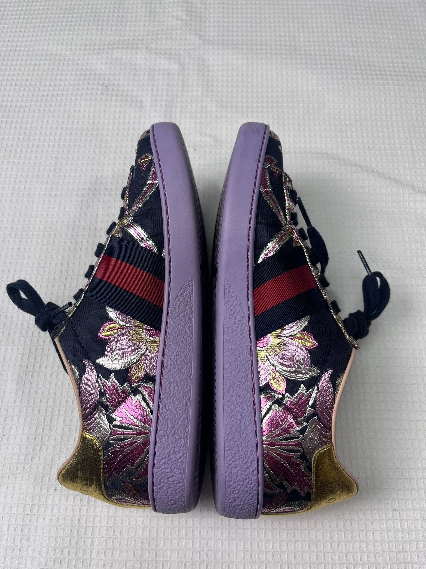 Gucci Gucci Embroidered Floral Sneakers 35.5 Size US 4.5 / IT 34.5 - 4 Thumbnail