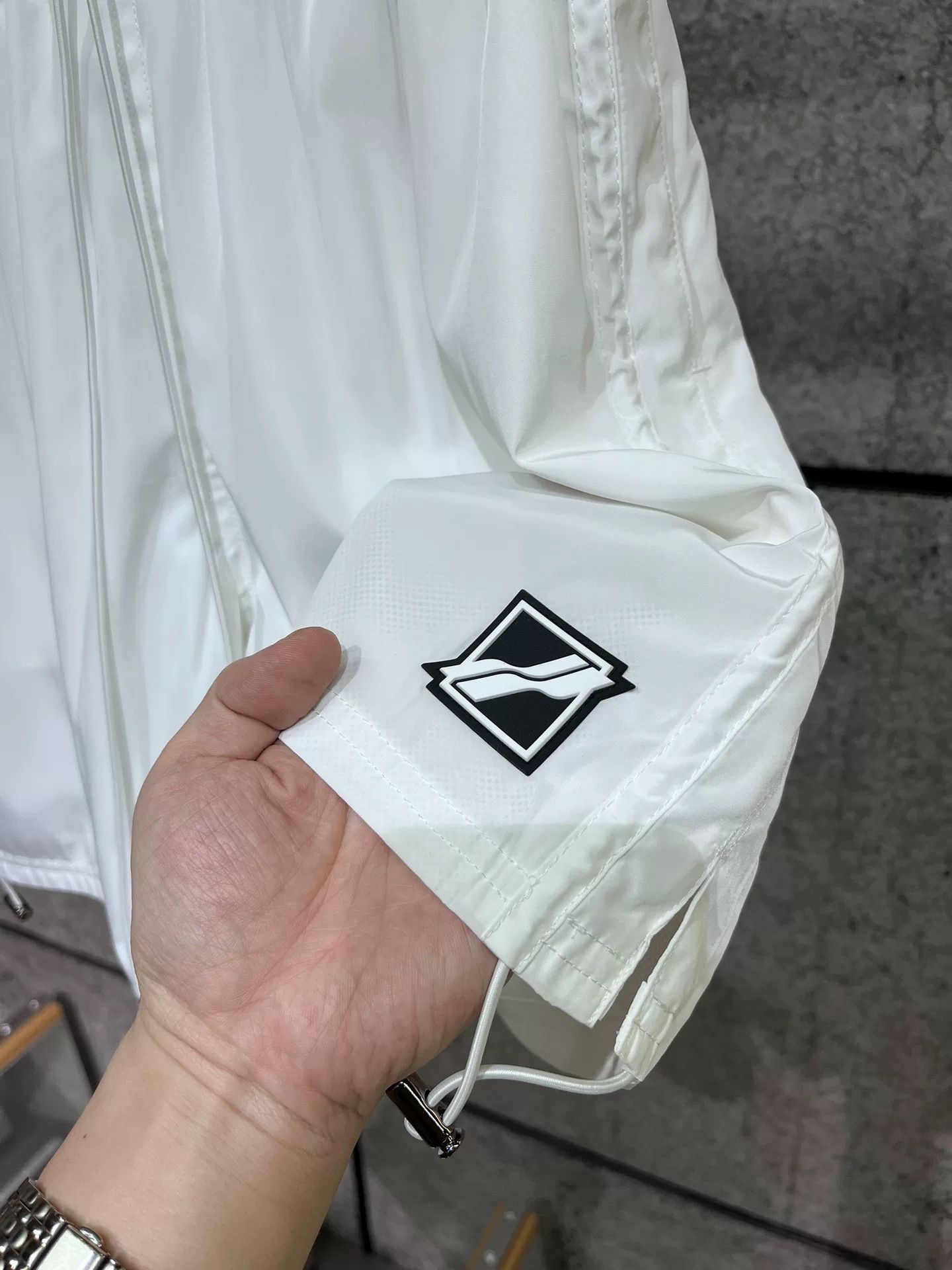 WE11DONE We11done White Quick-Dry Shorts XS Size 28" / US 6 / IT 42 - 2 Thumbnail