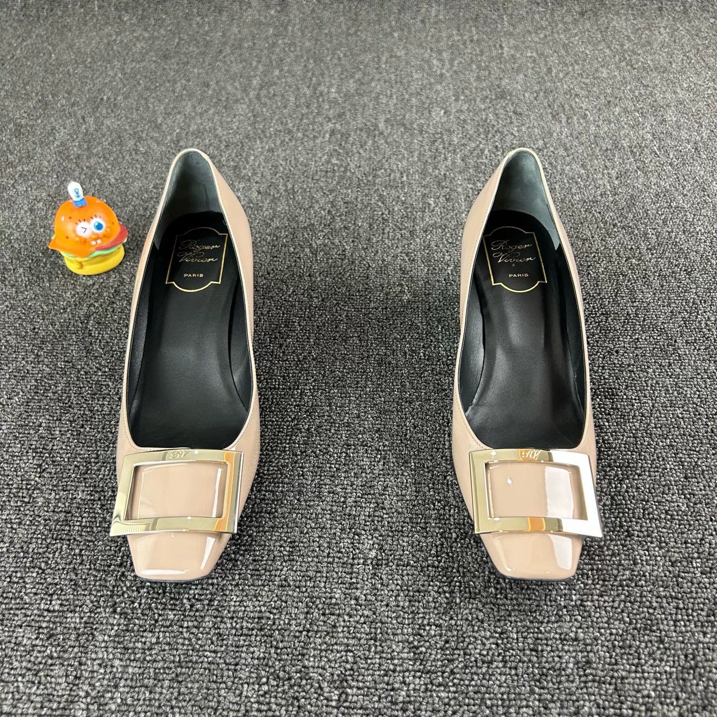Roger Vivier Roger Vivier Elephant Gray High Heels Size US 8 / IT 38 - 2 Thumbnail