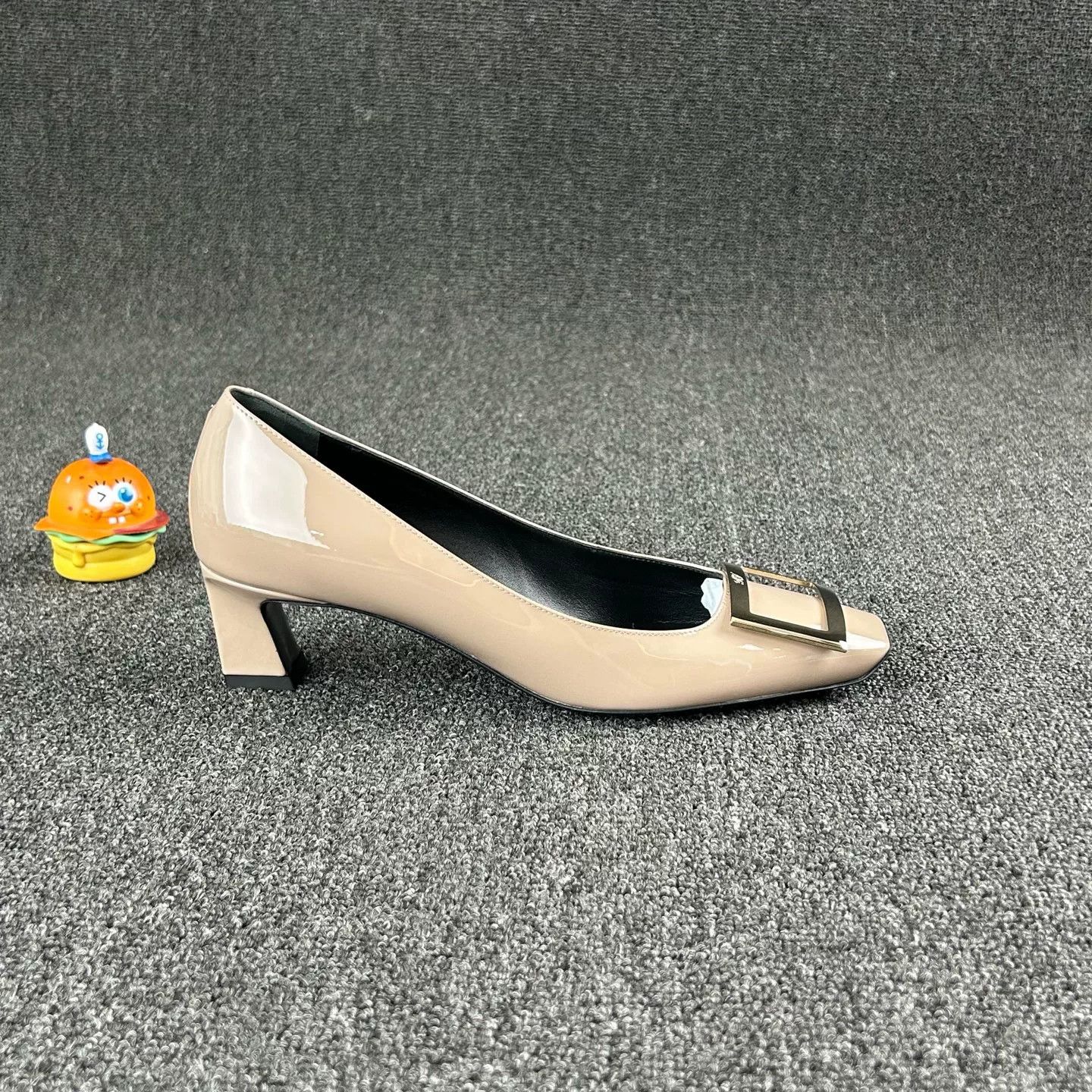 Roger Vivier Roger Vivier Elephant Gray High Heels Size US 8 / IT 38 - 4 Thumbnail