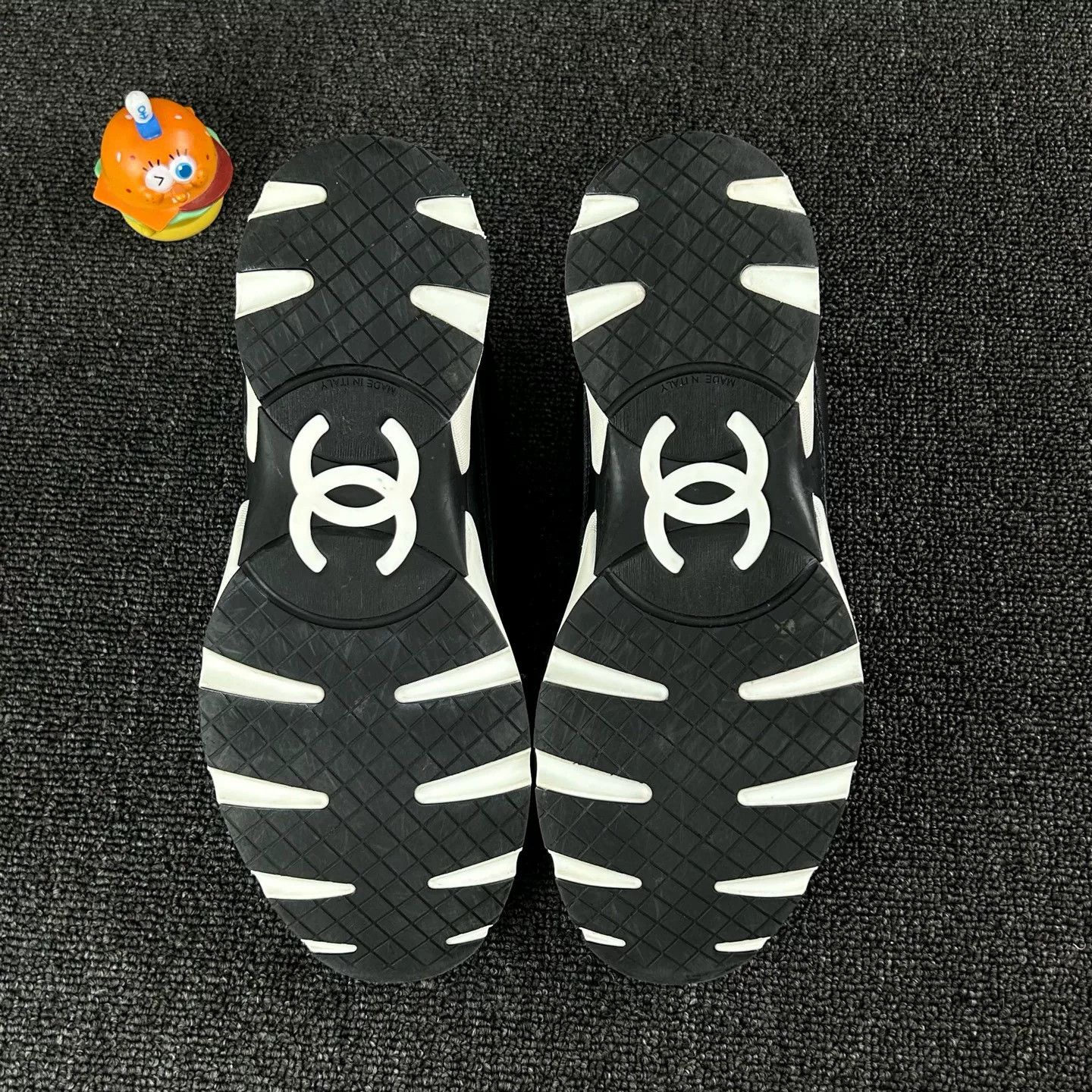 Chanel Chanel Black Double C Sneakers Size US 8.5 / IT 38.5 - 6 Thumbnail