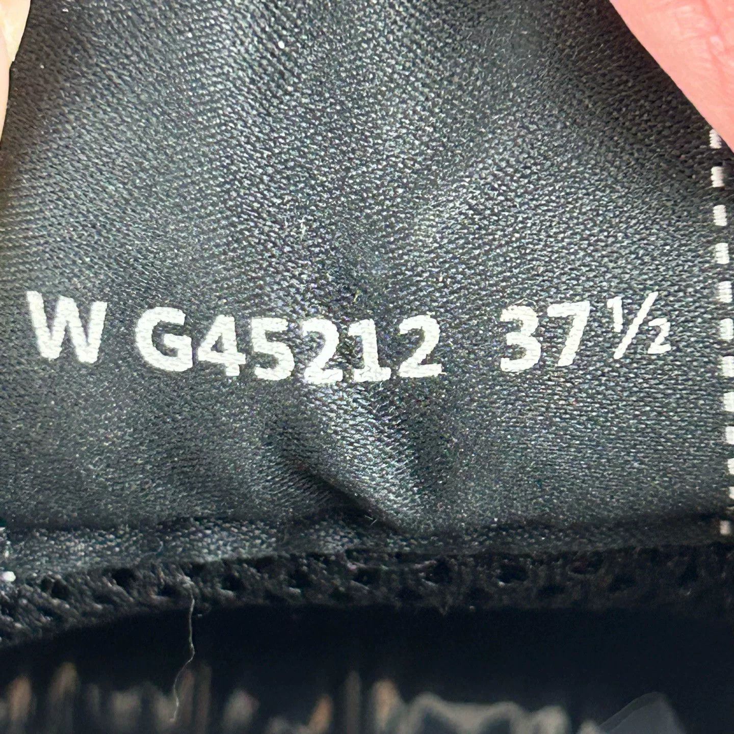 Chanel Chanel Black White Sneakers Size US 6.5 / IT 36.5 - 7 Thumbnail