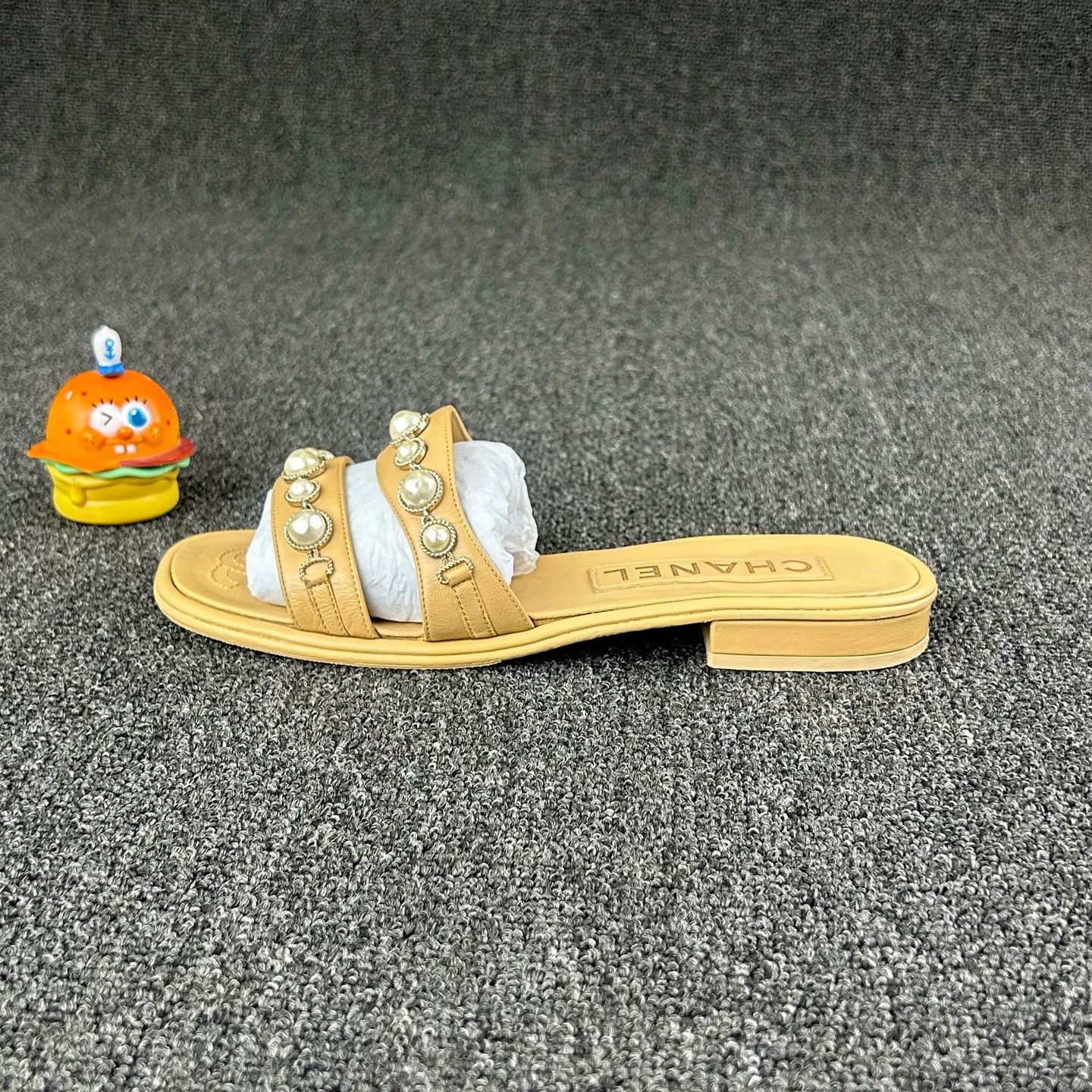 Chanel Chanel Beige Pearl Sandals Size US 6 / IT 36 - 3 Thumbnail