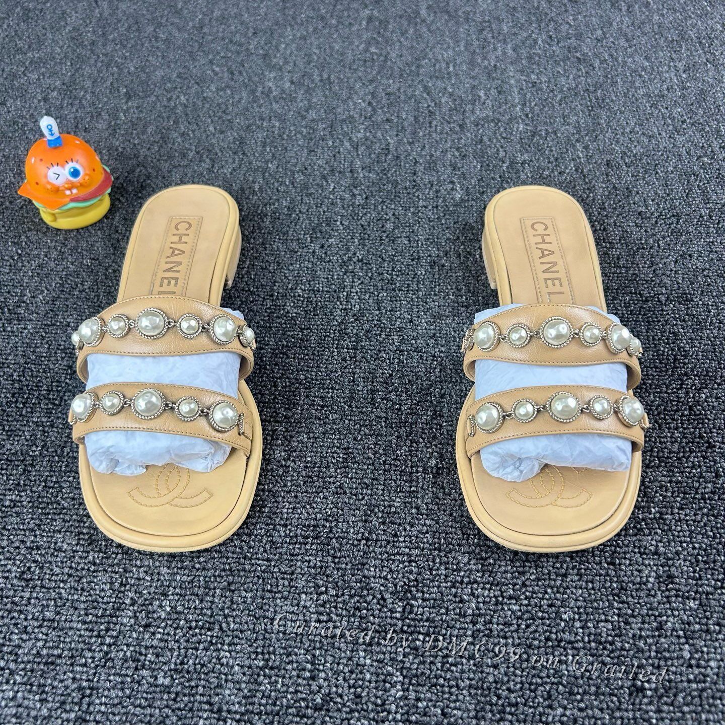 Chanel Chanel Beige Pearl Sandals Size US 6 / IT 36 - 2 Thumbnail