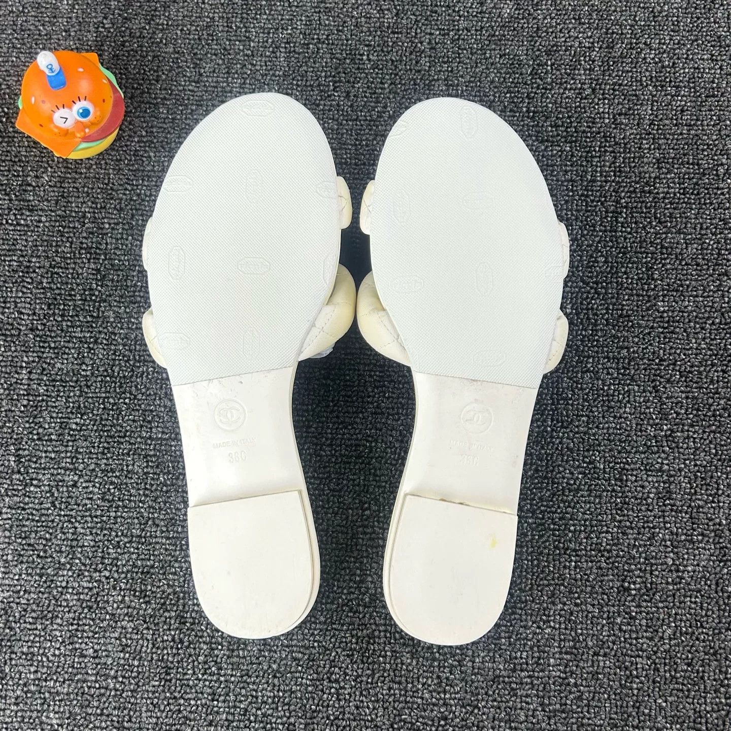 Chanel Chanel Baroque Pearl Slippers Size US 7 / IT 37 - 6 Thumbnail