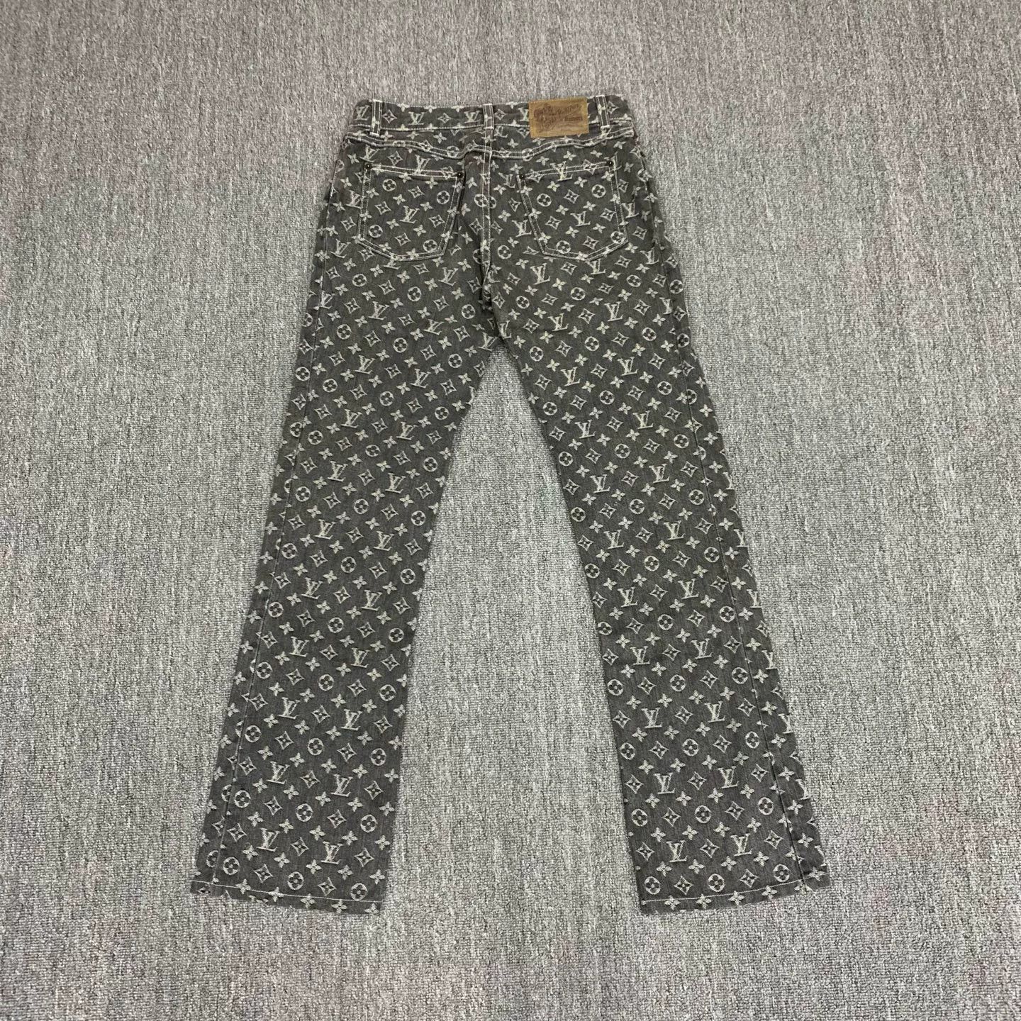 Louis Vuitton Louis Vuitton Black Monogram Jeans Size US 38 / EU 54 - 2 Thumbnail