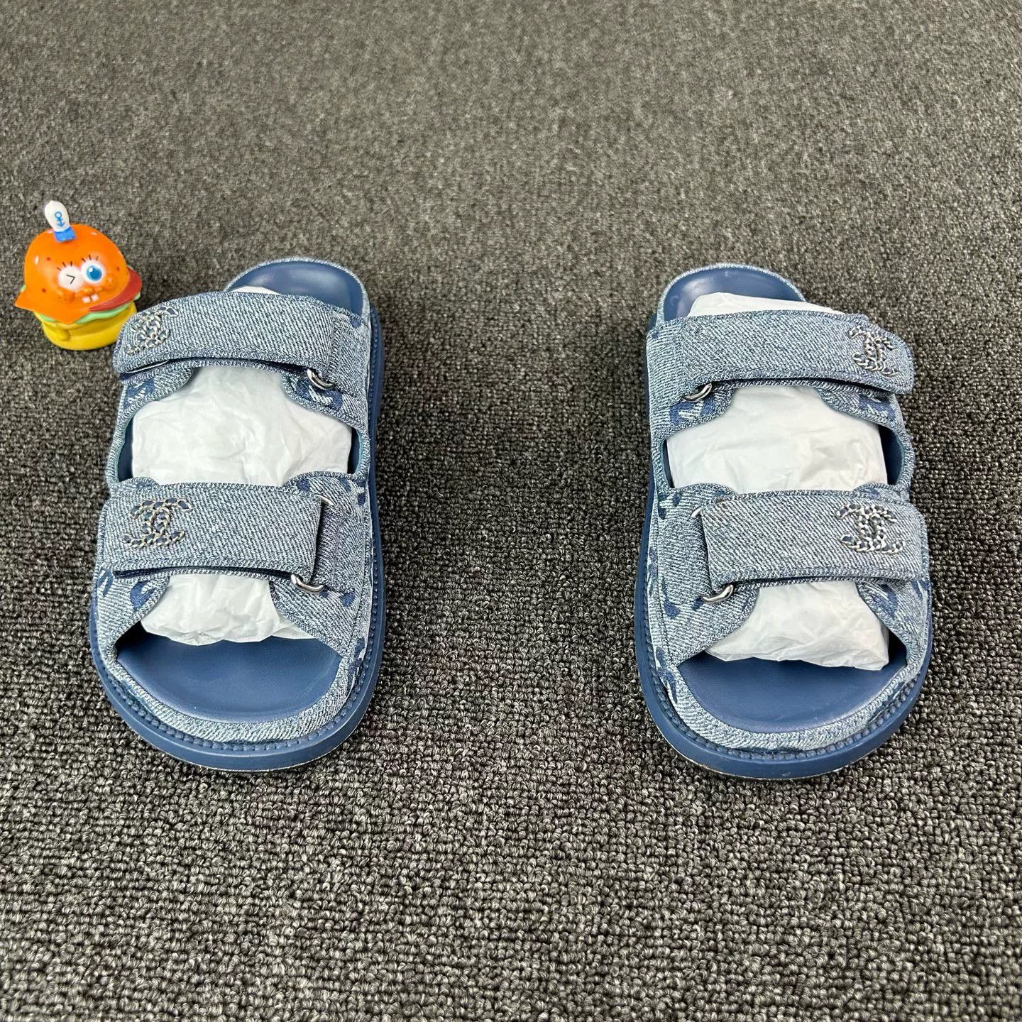 Chanel Chanel 25P Denim Velcro Slippers Size US 5 / IT 35 - 2 Thumbnail