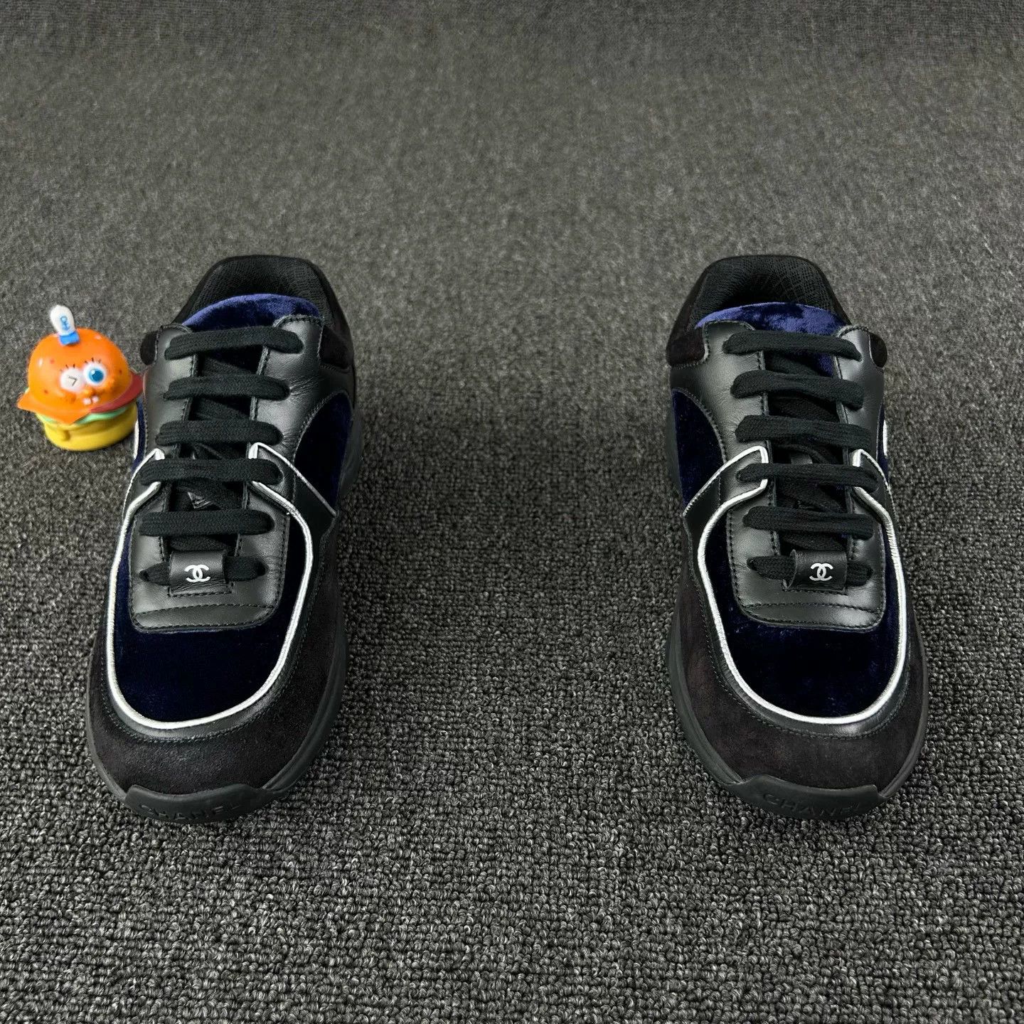 Chanel Chanel Black Sneakers Size US 5 / IT 35 - 2 Thumbnail
