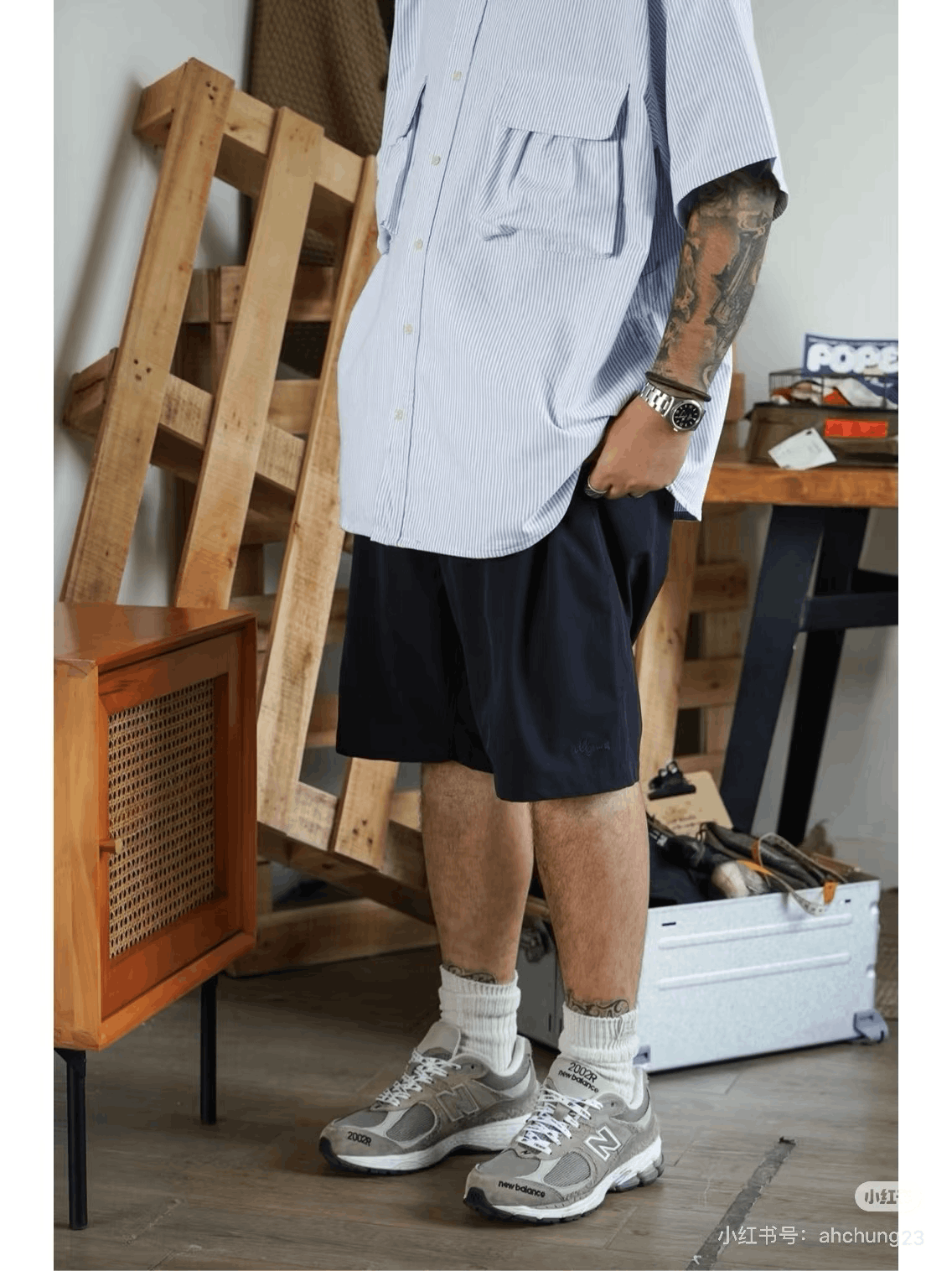 N.Hoolywood N.HOOLYWOOD x Invincible x NB 2002R Size US 9.5 / EU 42-43 - 6 Thumbnail
