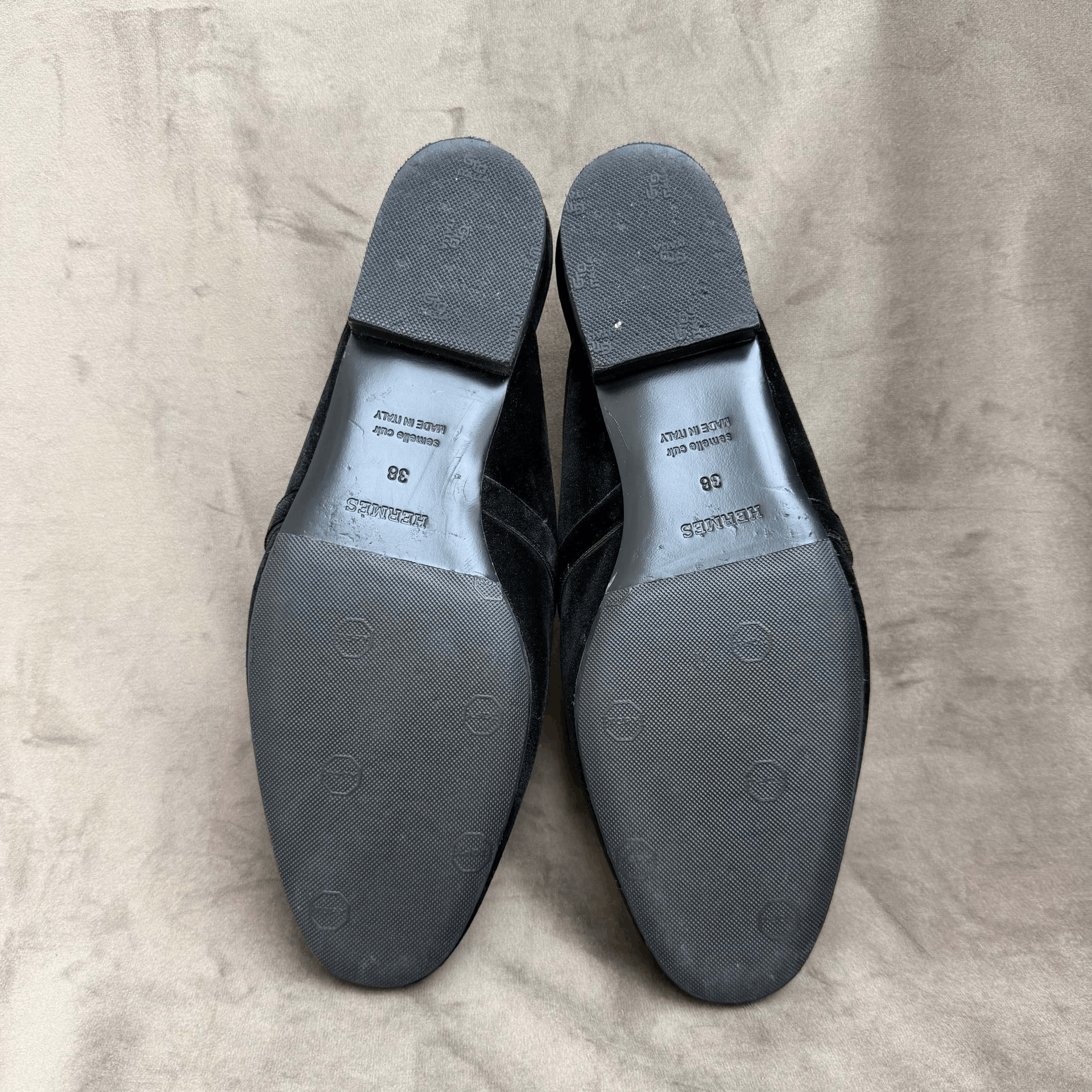 Hermes Hermes Oz Kelly Gold Buckle Suede Mules Size US 7 / IT 37 - 5 Thumbnail