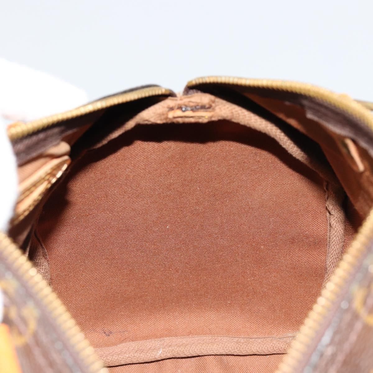 Louis Vuitton Louis Vuitton Speedy Handbag Monogram Canvas Size ONE SIZE - 22 Thumbnail