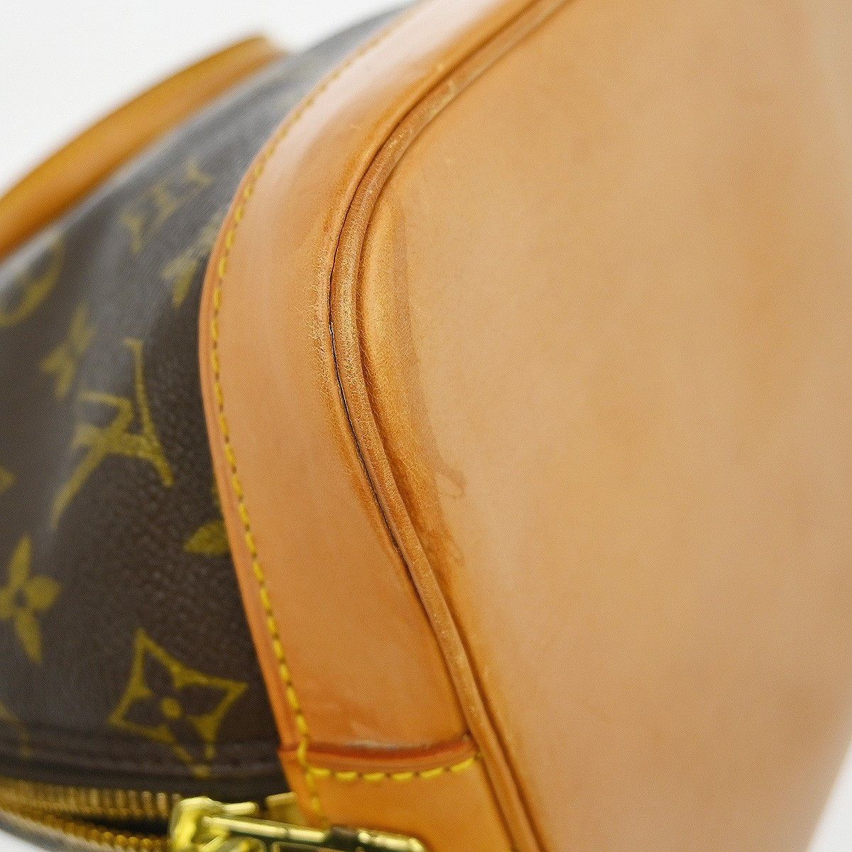 Louis Vuitton Louis Vuitton Alma Handbag Monogram Canvas Size ONE SIZE - 9 Thumbnail