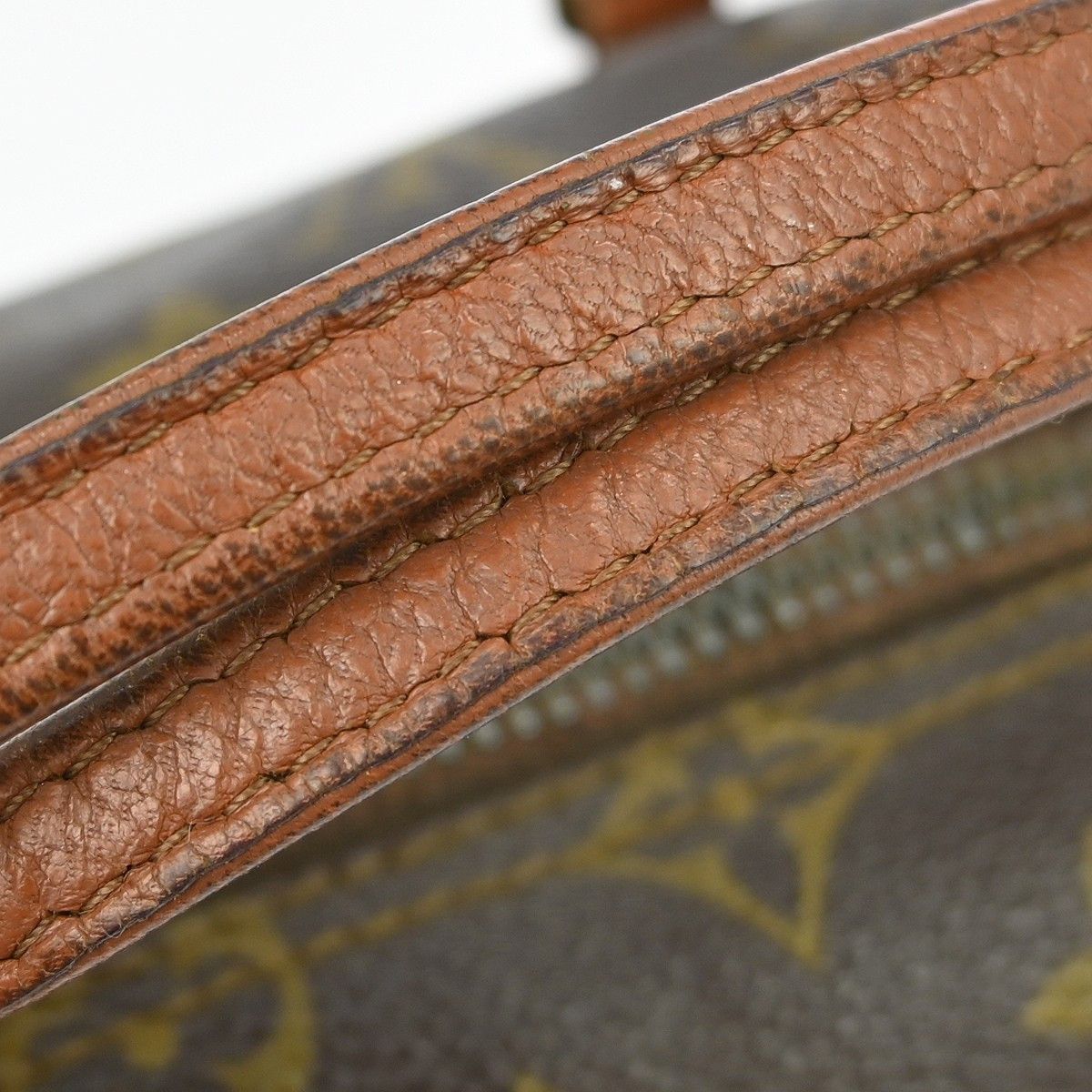 Louis Vuitton Louis Vuitton Papillon Handbag Monogram Canvas Size ONE SIZE - 5 Thumbnail