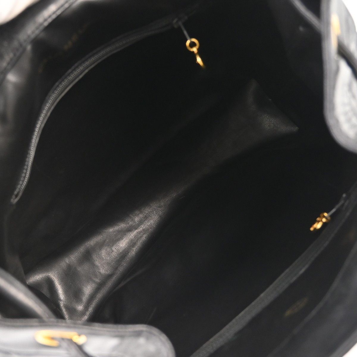 Chanel Chanel Vintage CC Pocket Backpack Quilted Lambskin Size ONE SIZE - 3 Thumbnail