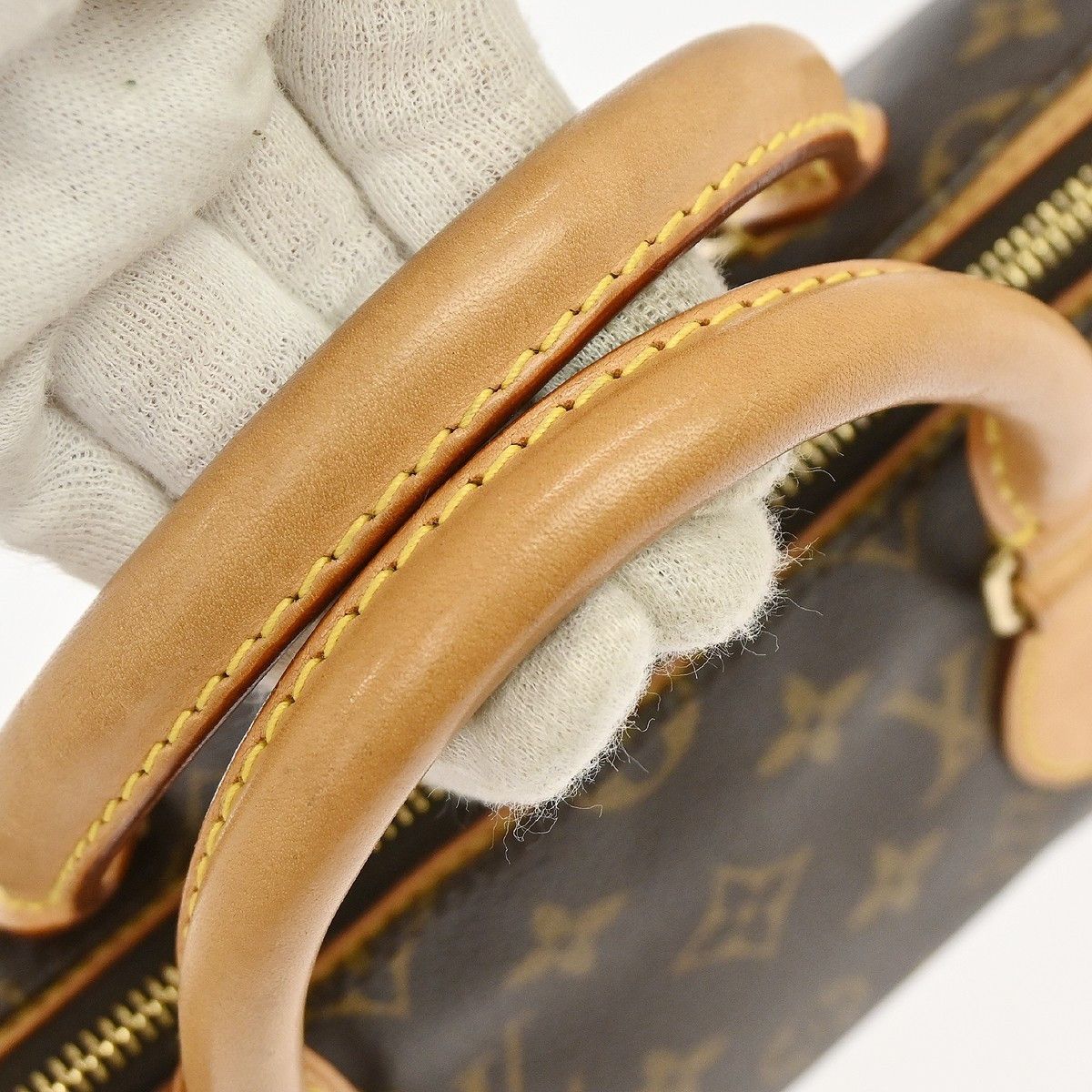 Louis Vuitton Louis Vuitton Popincourt Handle Bag Monogram Canvas Size ONE SIZE - 6 Thumbnail
