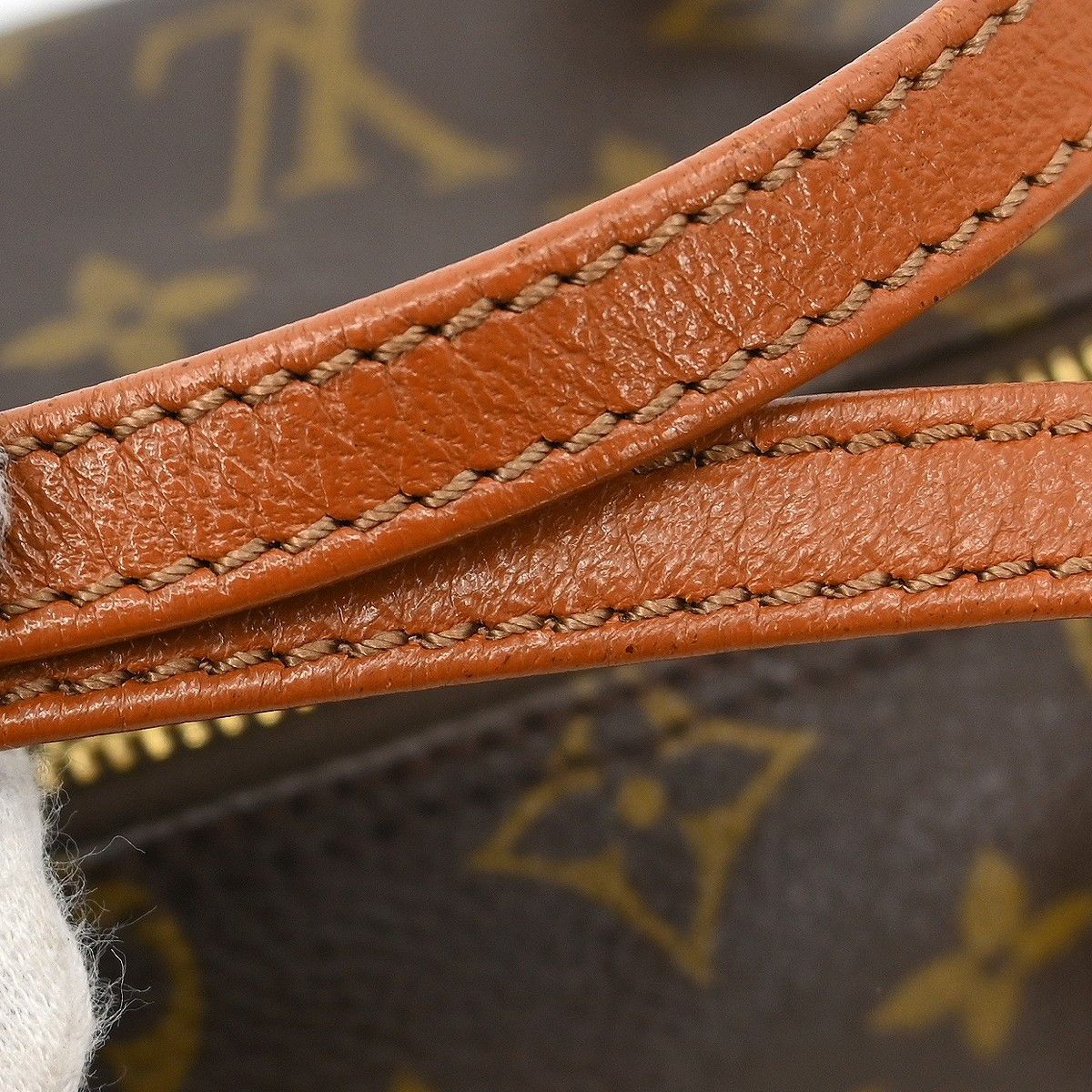 Louis Vuitton Louis Vuitton Papillon Handbag Monogram Canvas Size ONE SIZE - 6 Thumbnail