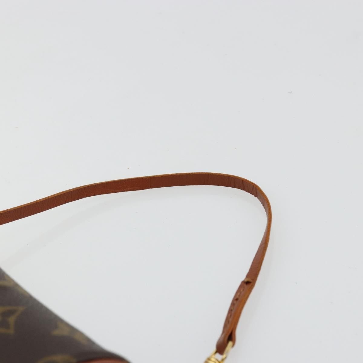 Louis Vuitton Louis Vuitton Papillon Pochette Monogram Canvas Size ONE SIZE - 15 Thumbnail