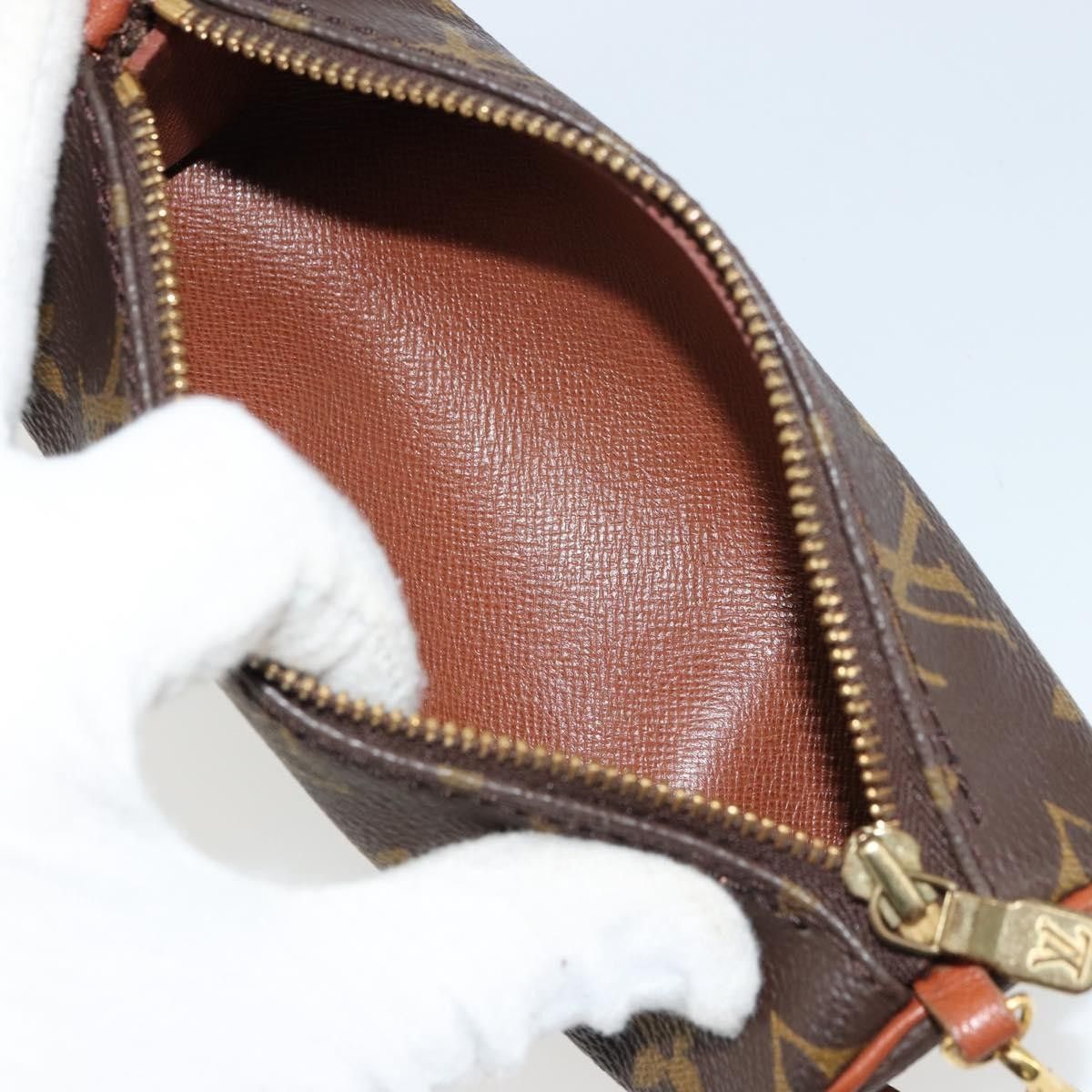 Louis Vuitton Louis Vuitton Papillon Pochette Monogram Canvas Size ONE SIZE - 5 Thumbnail