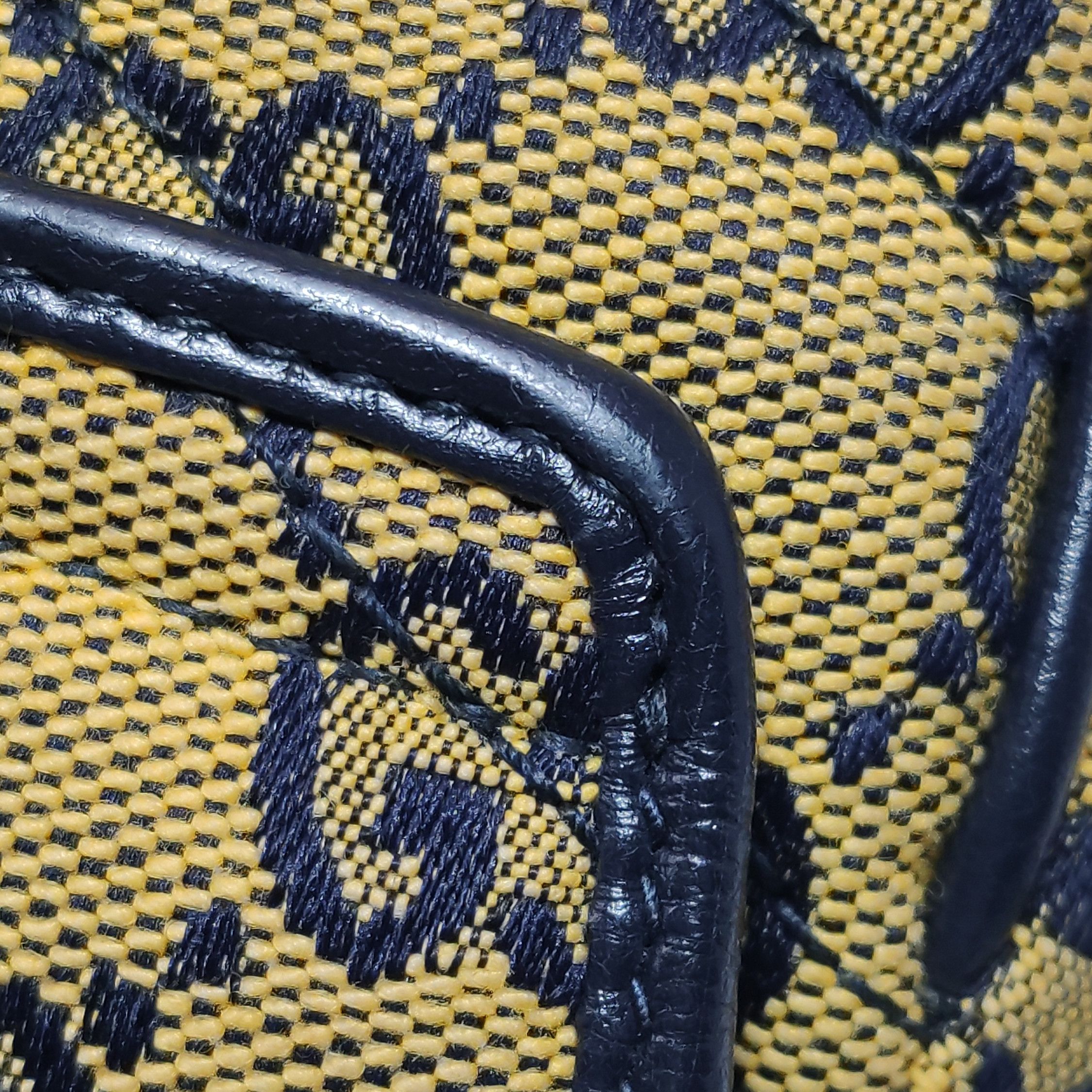 Gucci Gucci Women os Crossbody Bags Size ONE SIZE - 15 Thumbnail