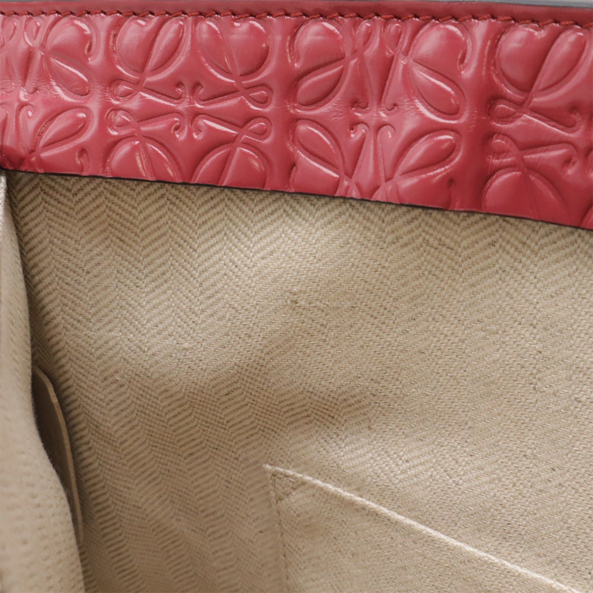 Loewe LOEWE Repeat Anagram T Pouch Clutch Bag Second Multi Patent Leather Fuchsia Pink Size ONE SIZE - 7 Thumbnail