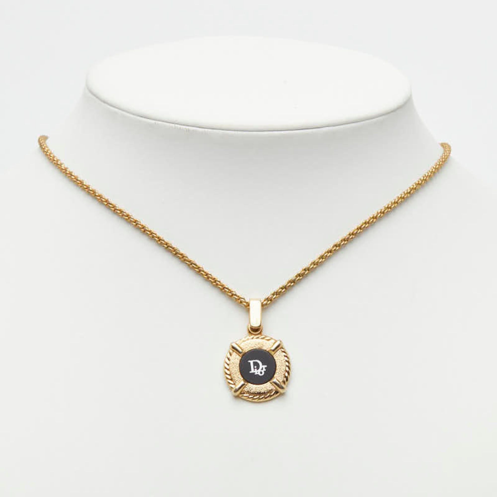 Dior Christian Dior Logo Pendant Necklace, Gold and Black Plated, Women's. Size ONE SIZE - 7 Thumbnail