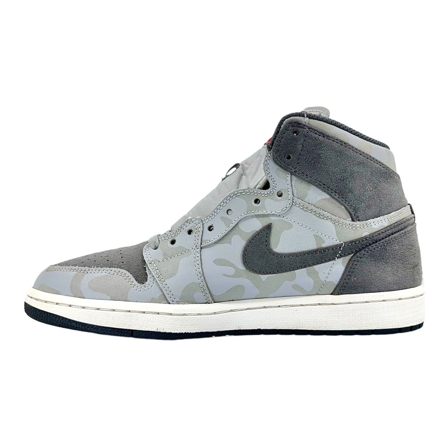 Nike 1 Retro High Camo 3M Wolf Grey Size US 9.5 / EU 42-43 - 3 Thumbnail